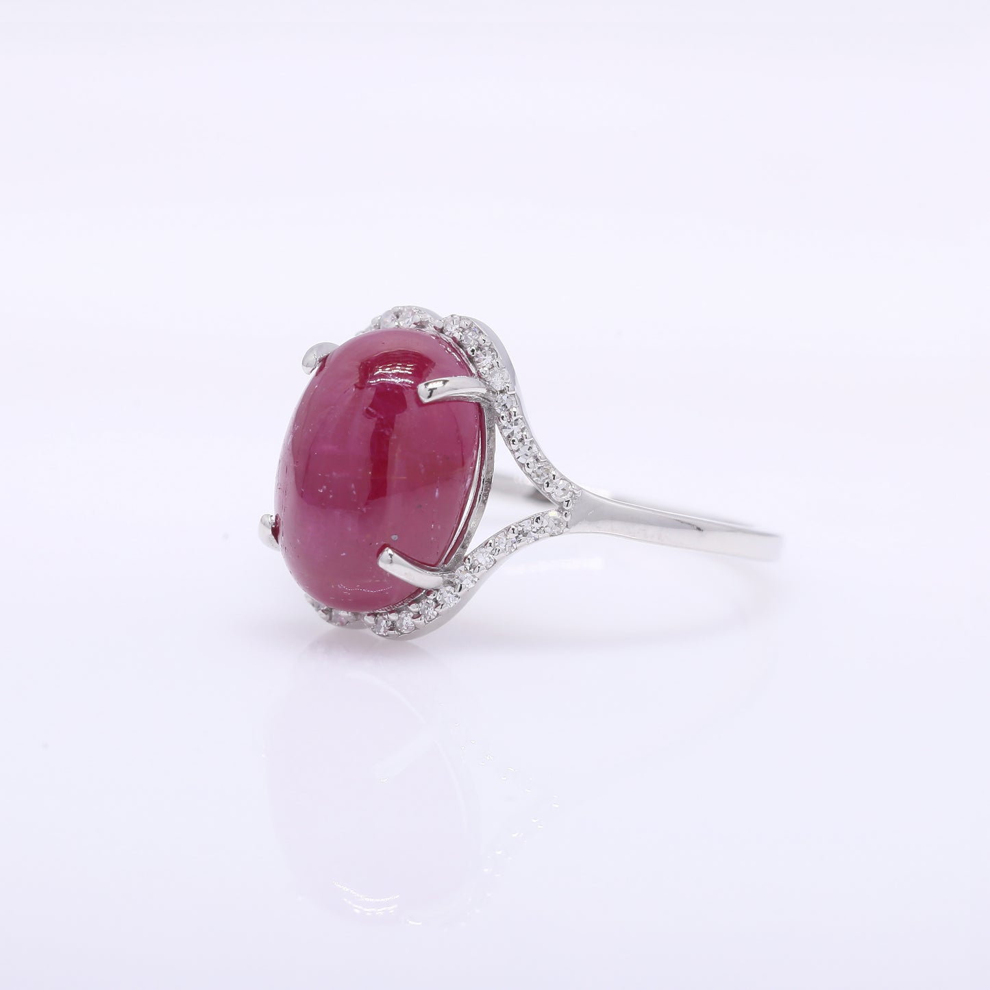6.74 Ct Oval Cabochon Cut Natural Ruby 950 Platinum Ring