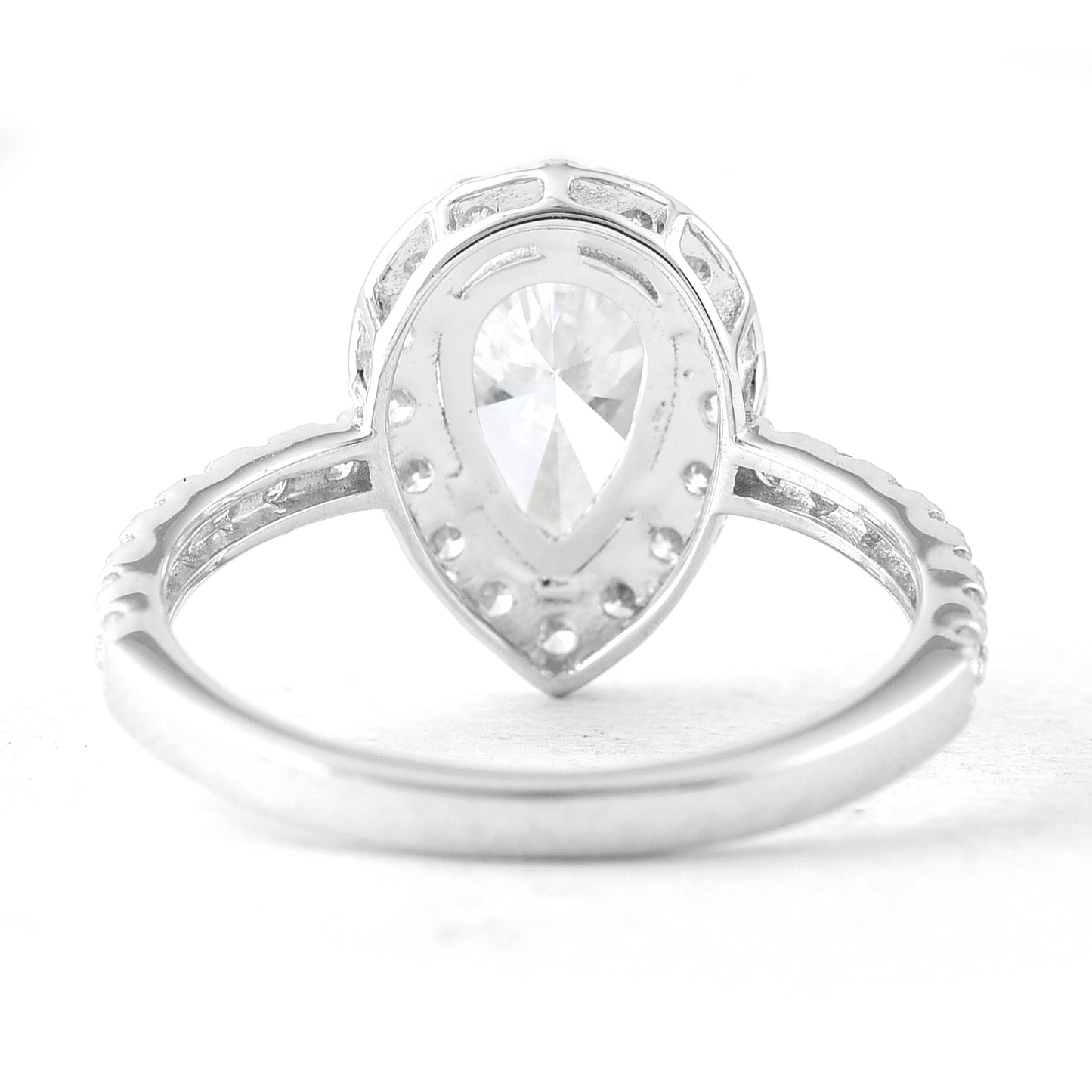 2.15 Carats Lab Grown Diamond 14K Gold Ring
