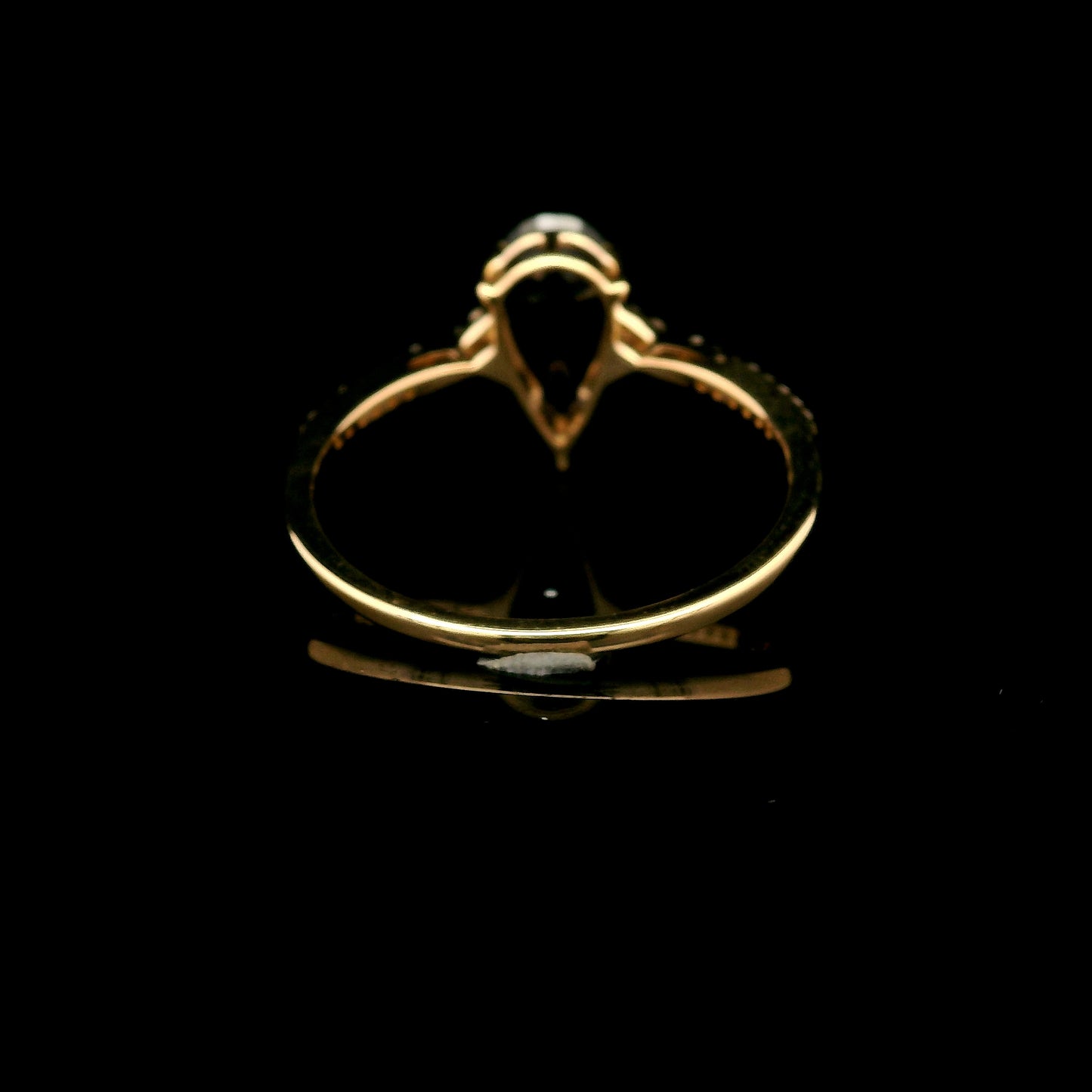 1.78 Ct Pear Mixed Cut Lab Grown Sapphire 14K Gold Ring