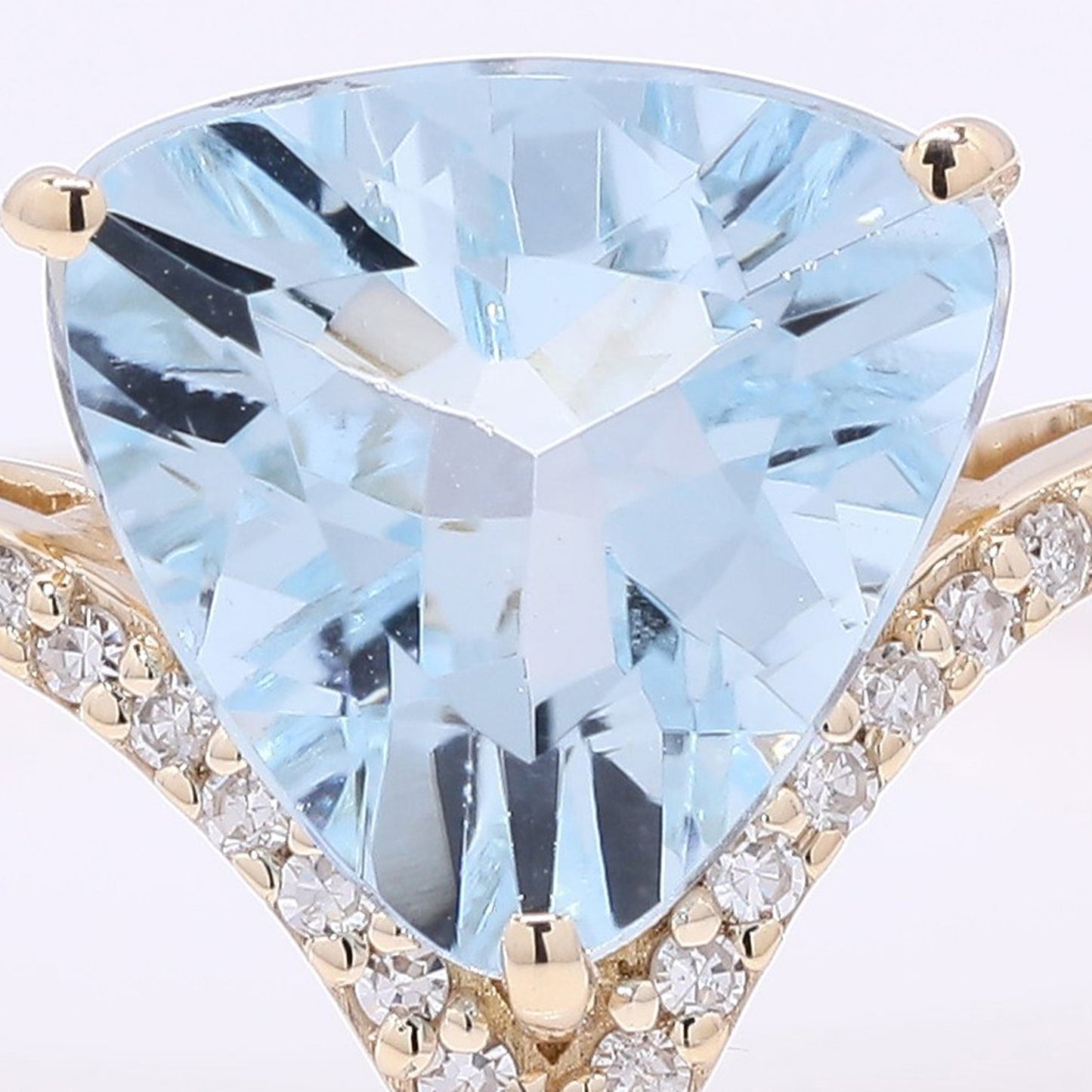 1.74 Ct Triangle Mixed Cut Natural Aquamarine 14K Gold Ring