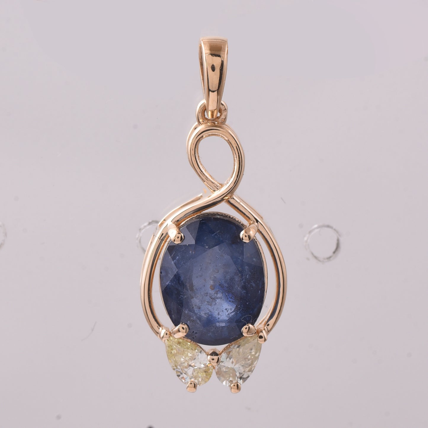 3.19 Ct Oval Mixed Cut Natural Sapphire 14K Gold Pendant