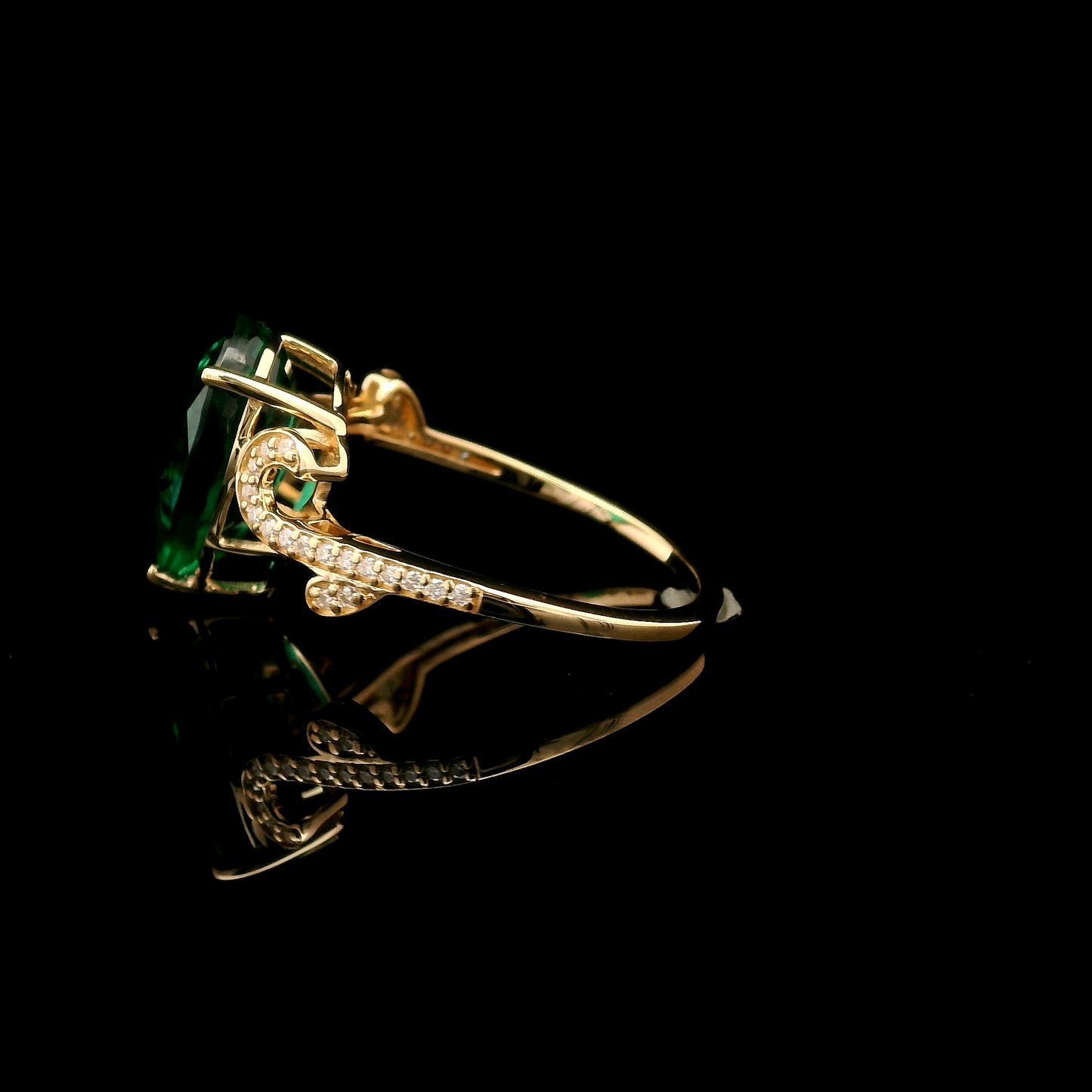 3.35 Ct Pear Mixed Cut Lab Grown Emerald 14K Gold Ring