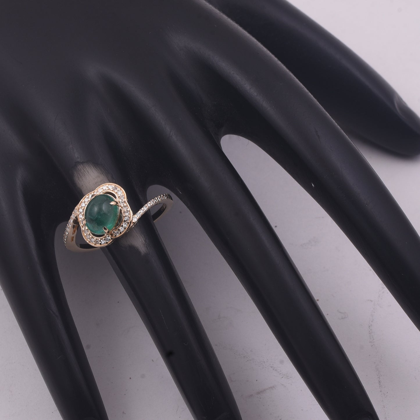 1.55 Ct Oval Cabochon Cut Natural Emerald 14K Gold Ring