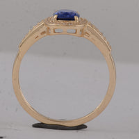 1.27 Ct Cushion Sapphire 9K Gold Ring