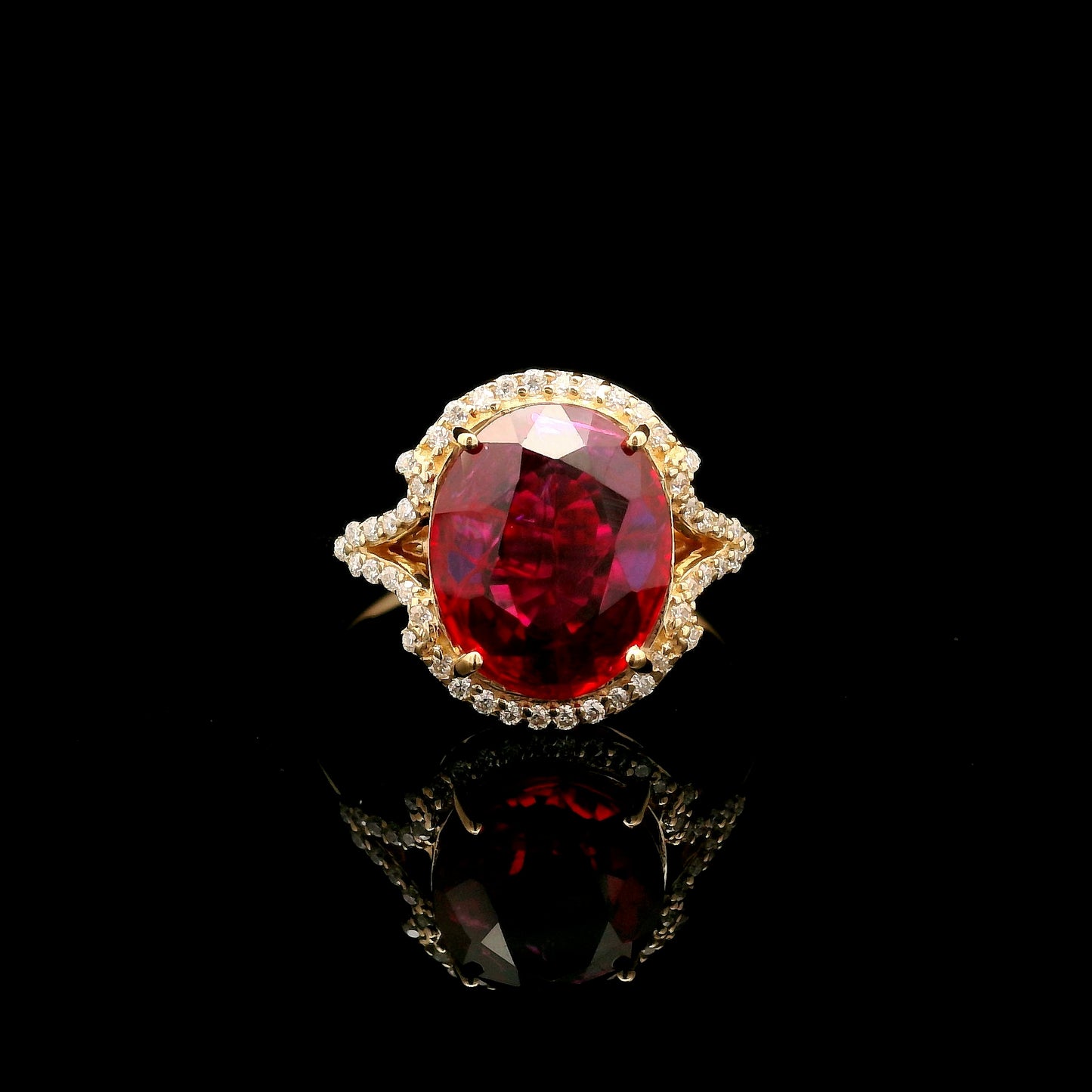 3.99 Ct Oval Mixed Cut Lab Grown Ruby 14K Gold Ring