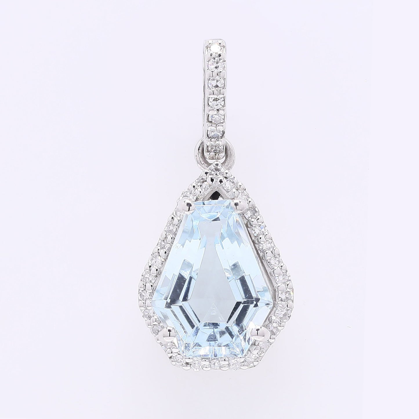 1.34 Ct Hexagon Step Cut Natural Aquamarine 950 Platinum Pendant