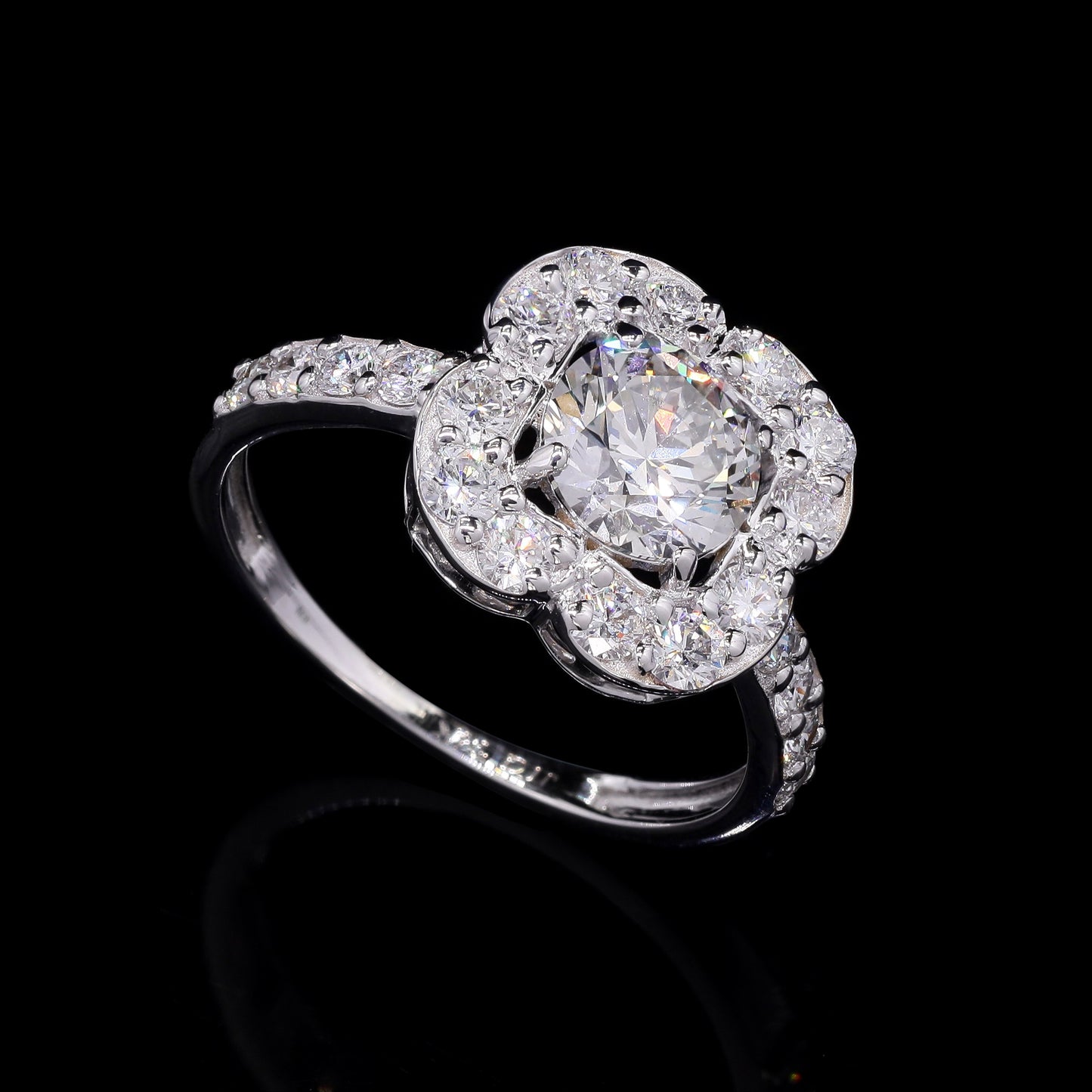 2.08 Carats Lab Grown Diamond 14K Gold Ring
