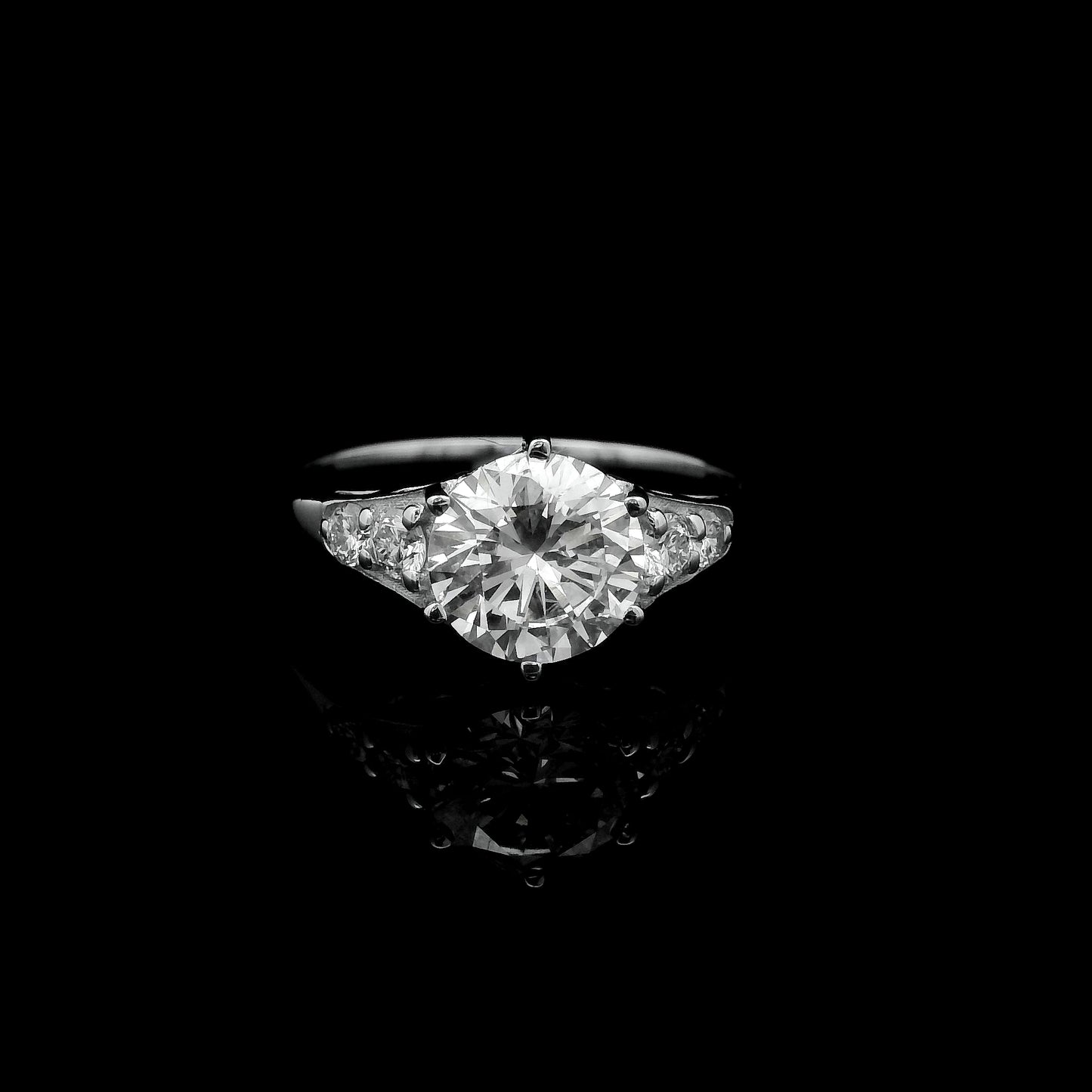 1.69 Ct Round Lab Grown Diamond 14K Gold Ring