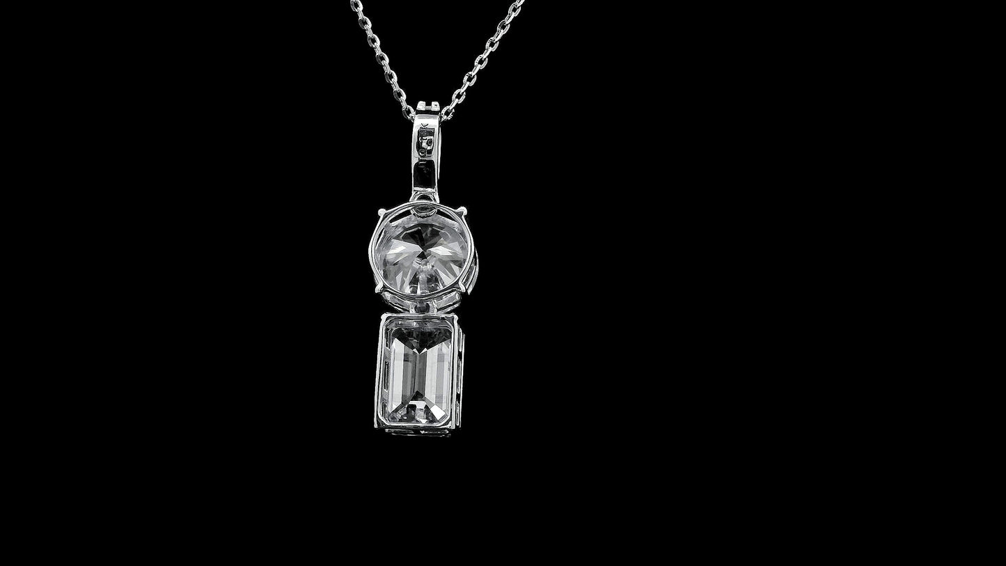 4.25 Carats Lab Grown Diamond 14K Gold Pendant