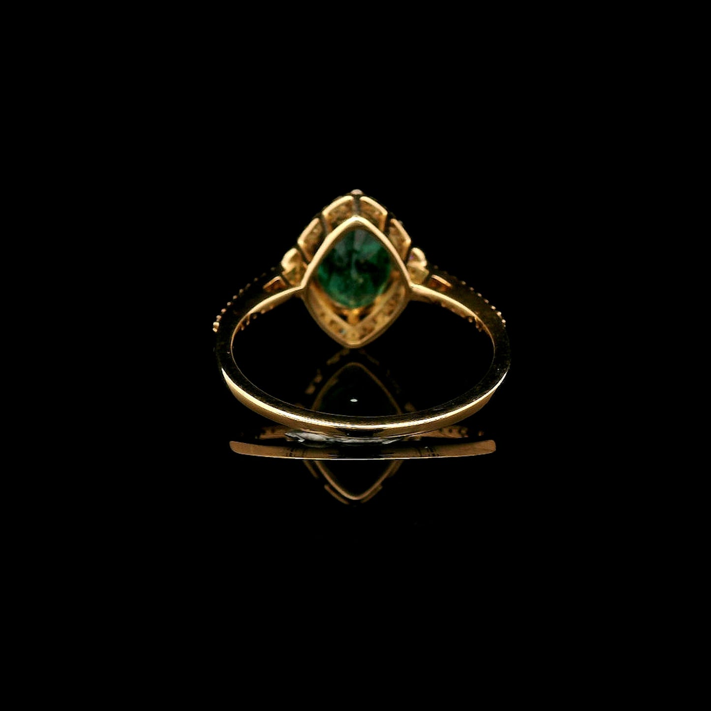 1.67 Ct Oval Mixed Cut Natural Emerald 14K Gold Ring