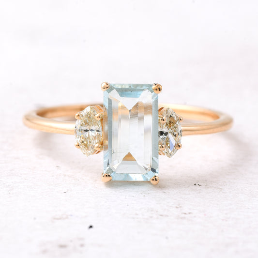 1.37 Ct Octagon Step Cut Natural Aquamarine 14K Gold Ring