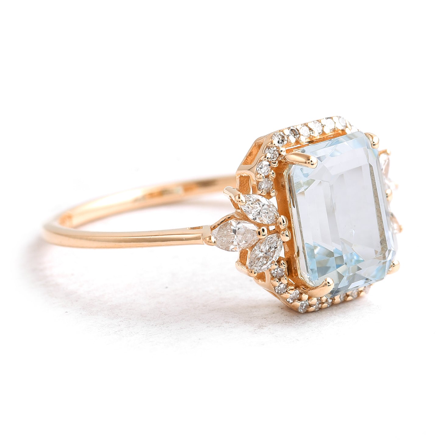 2.27 Ct Octagon Aquamarine 14K Gold Ring