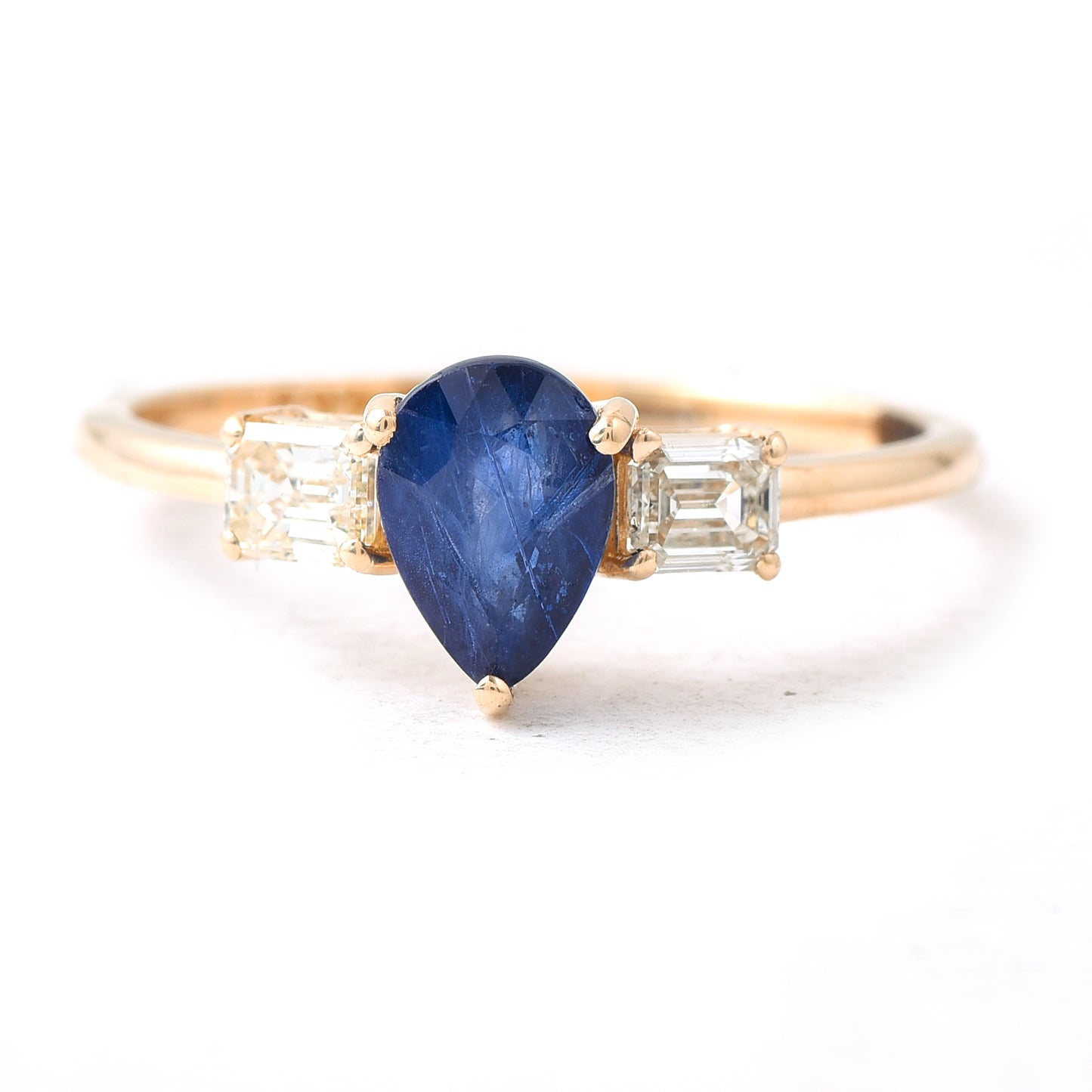 1.60 Ct Pear Sapphire 14K Gold Ring