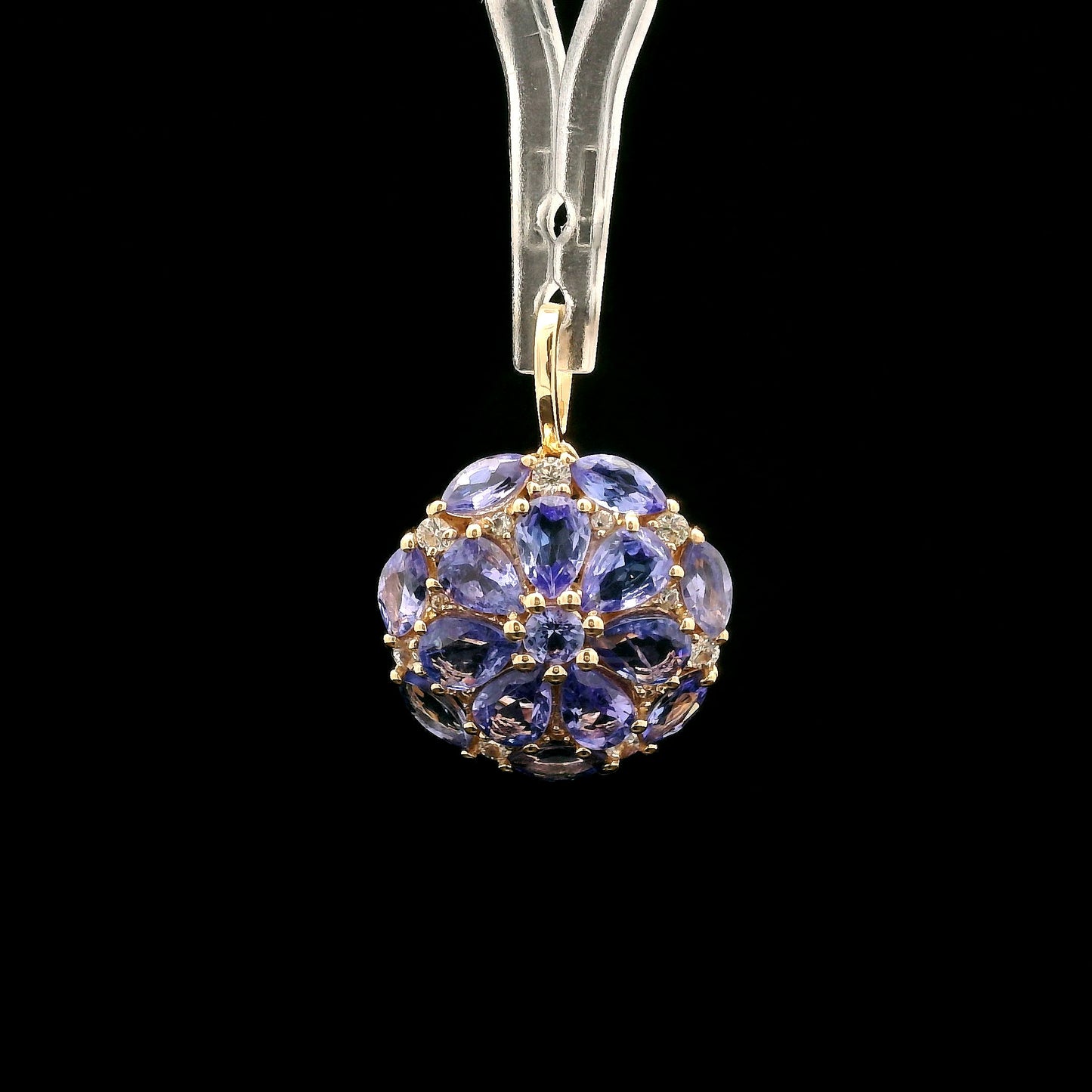 1.57 Ct Round Tanzanite 14K Gold Pendant