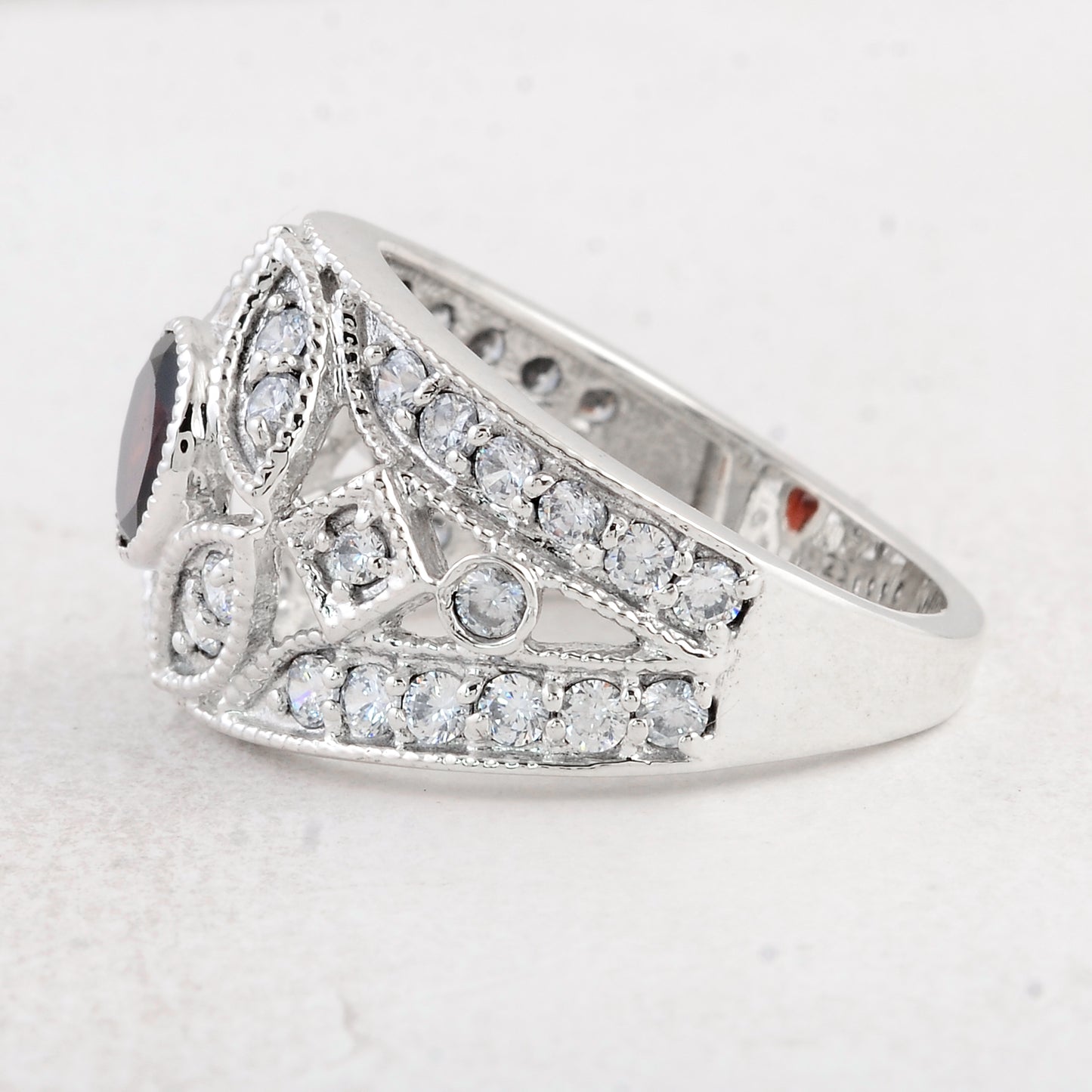 3.45 Ct Round Garnet 925 Sterling Silver Ring