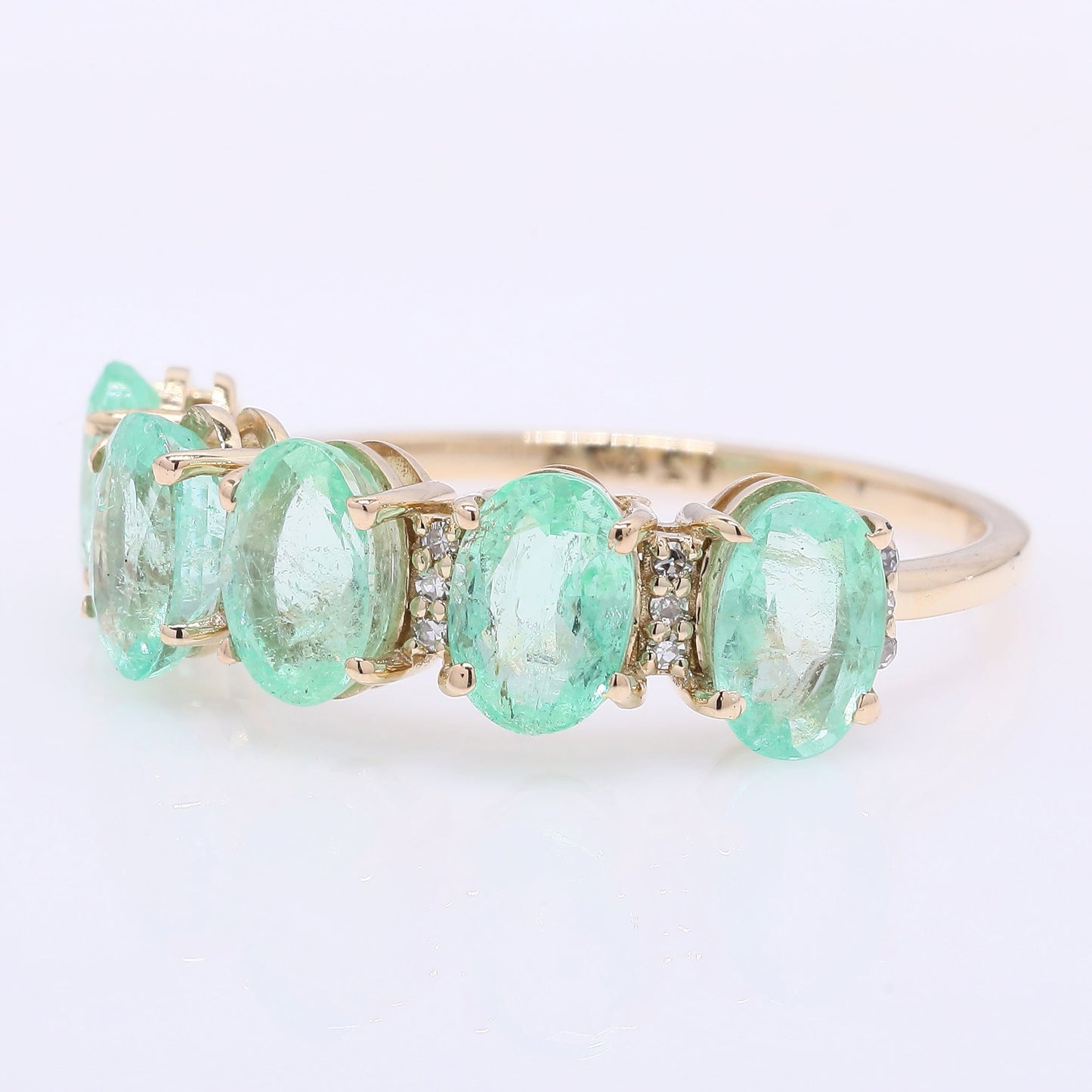 2.58 Ct Oval Mixed Cut Natural Emerald 14K Gold Ring