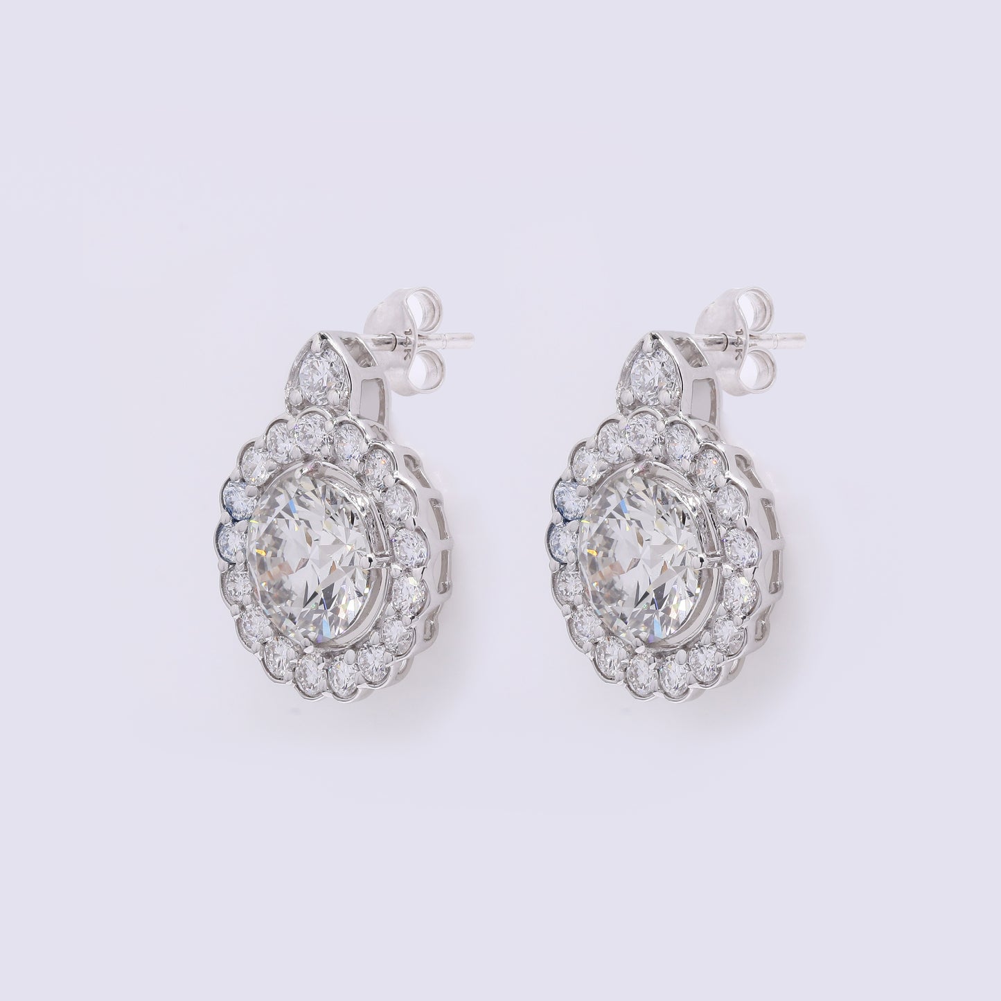 4.23 Carats Lab Grown Diamond 14K Gold Earrings