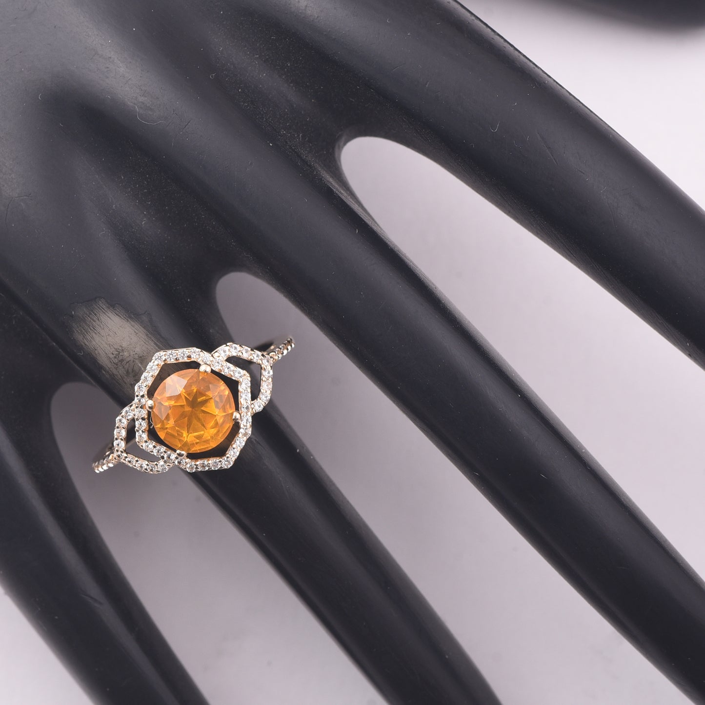 1.03 Ct Round Br.Opal 9K Gold Ring