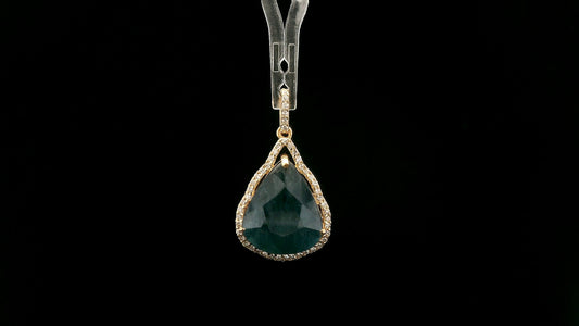 7.29 Ct Pear Natural Sapphire 14K Gold Pendant