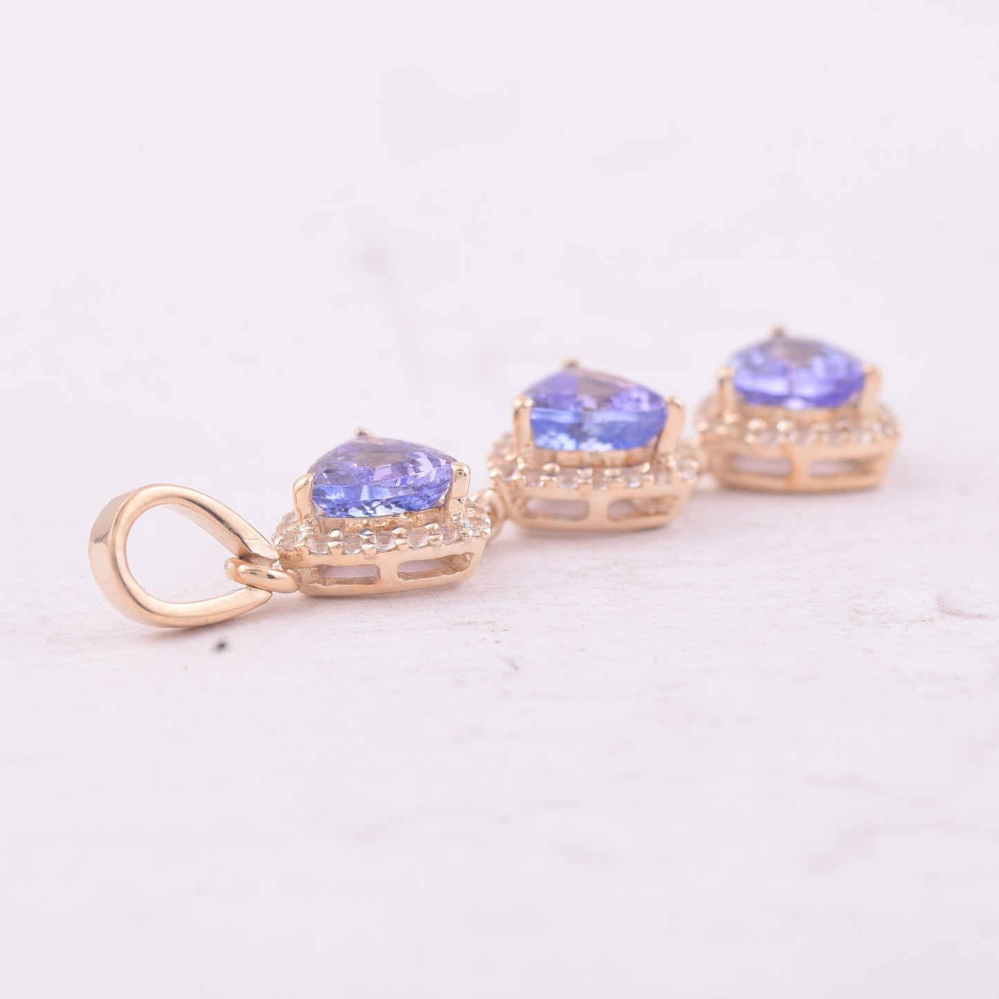 1.59 Ct Trillion Tanzanite 9K Gold Pendant