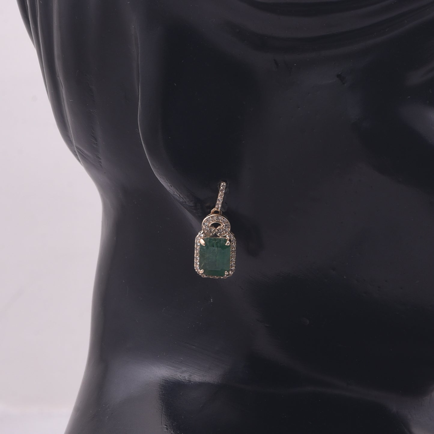 3.15 Ct Octagon Emerald 9K Gold Earrings