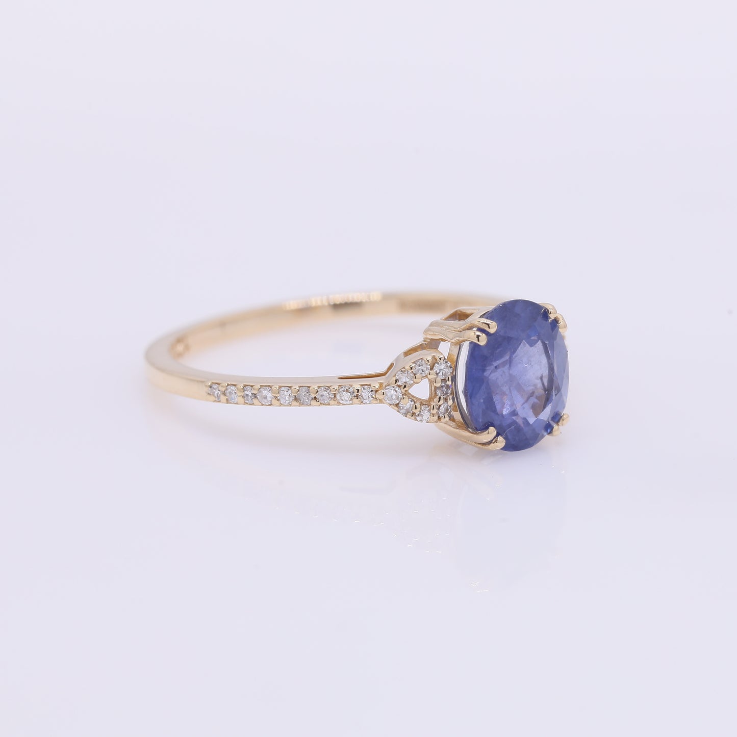 1.85 Ct Oval Mixed Cut Natural Sapphire 14K Gold Ring