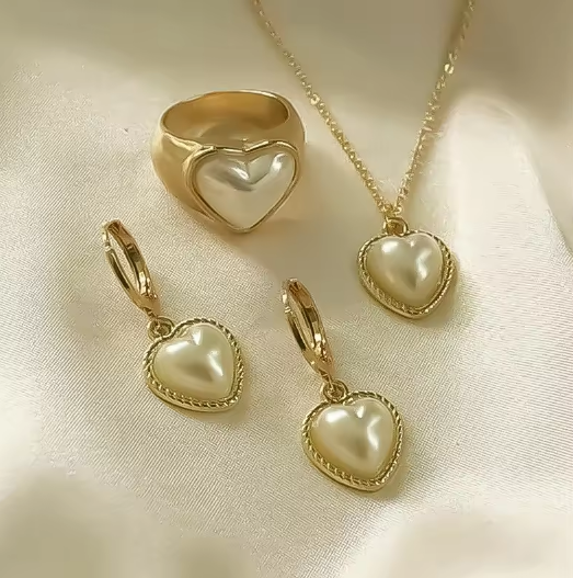 Imitation Pearl Gold Plated Brass Pendant