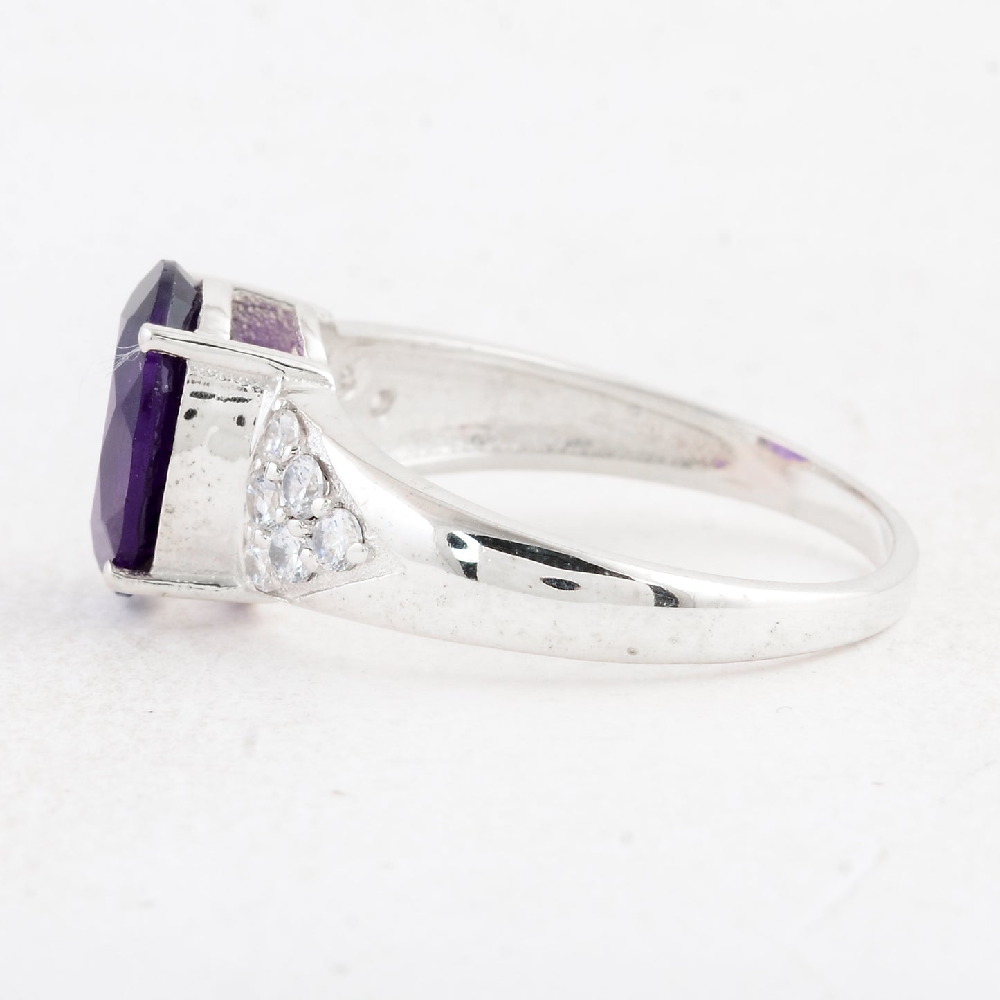 3.71 Ct Oval Amethyst 925 Sterling Silver Ring