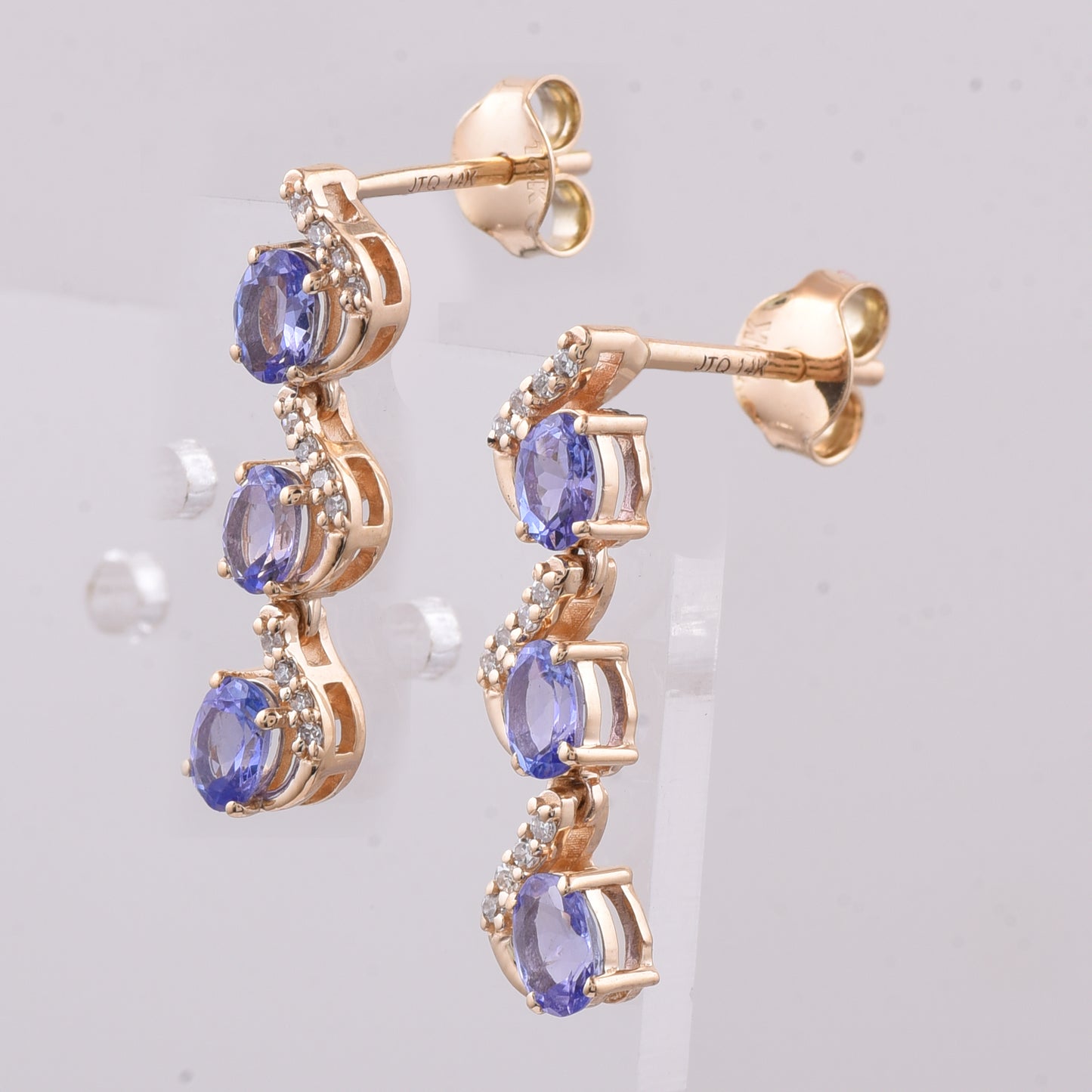 1.03 Ct Oval Natural Tanzanite 14K Gold Earrings