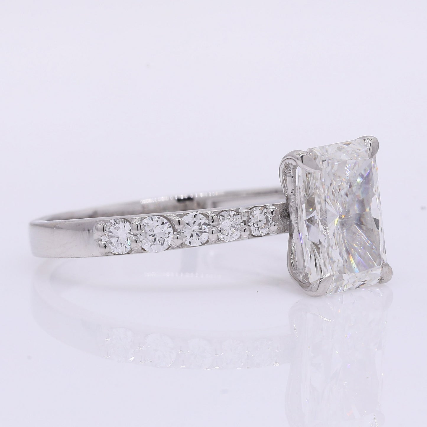 2.07 Carats Lab Grown Diamond 950 Platinum Ring