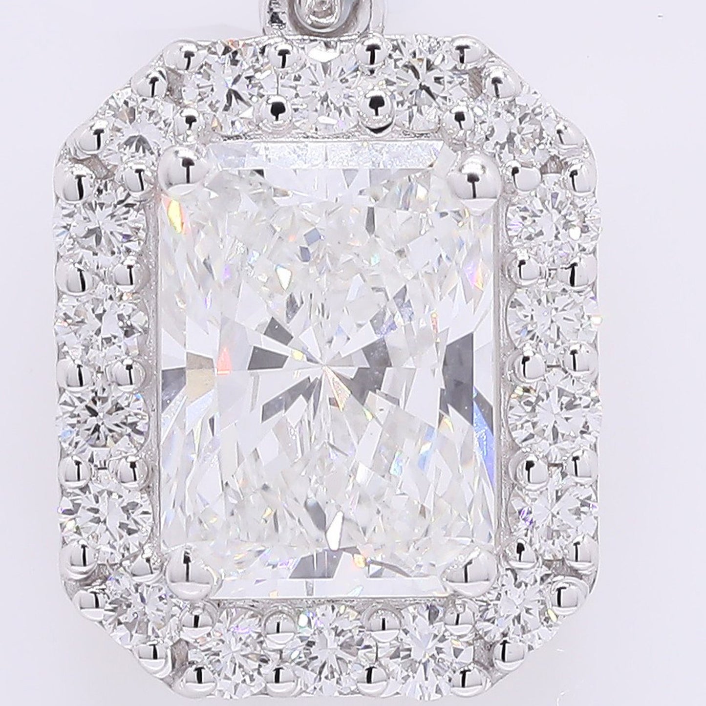 2.34 Carats Lab Grown Diamond 14K Gold Pendant
