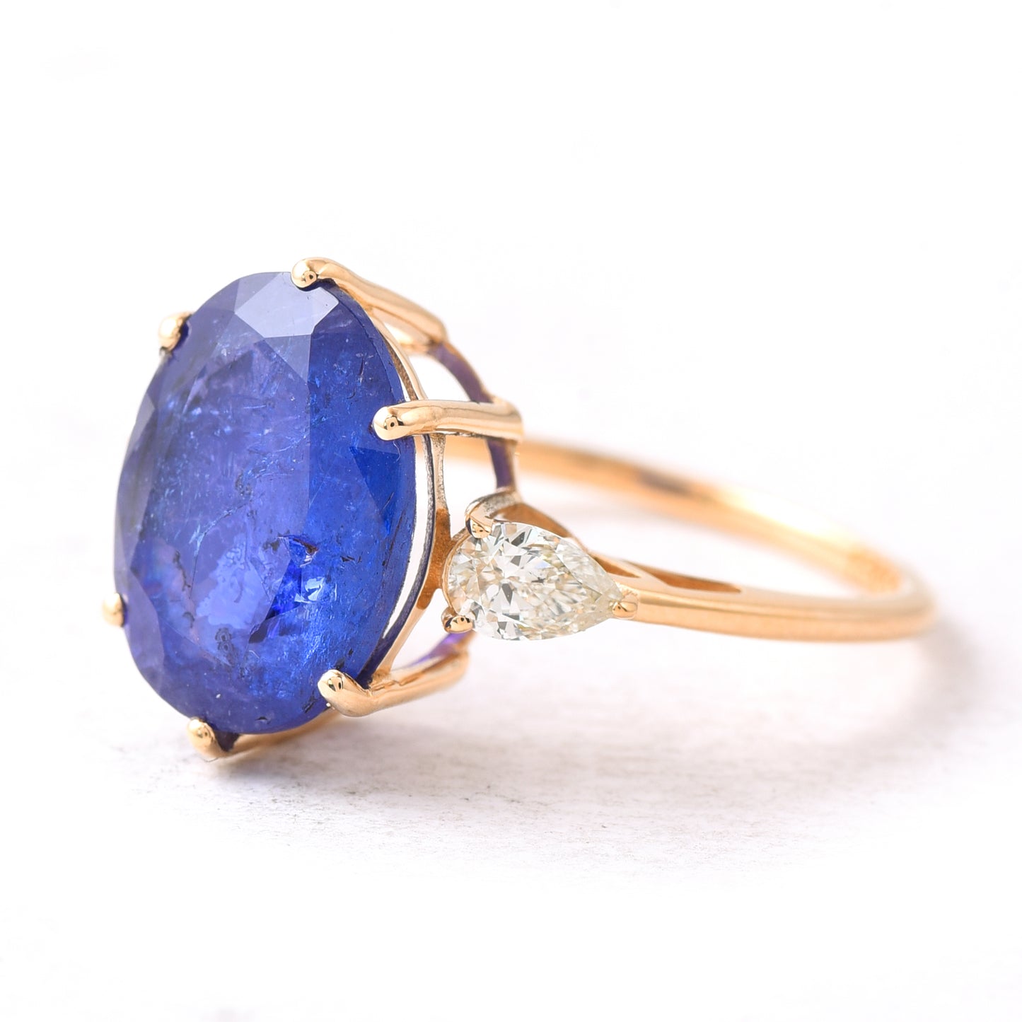 5.53 Ct Oval Mixed Cut Natural Tanzanite 14K Gold Ring