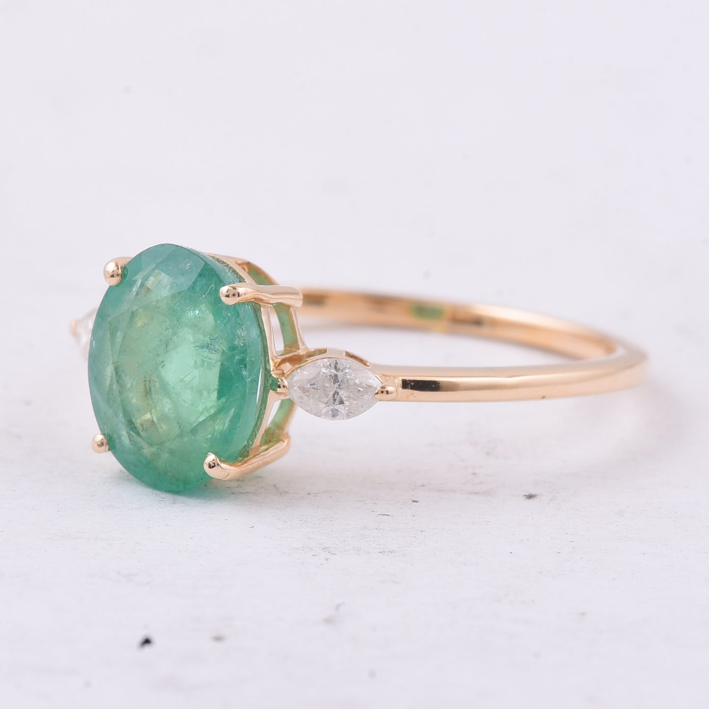 1.89 Ct Oval Natural Emerald 14K Gold Ring