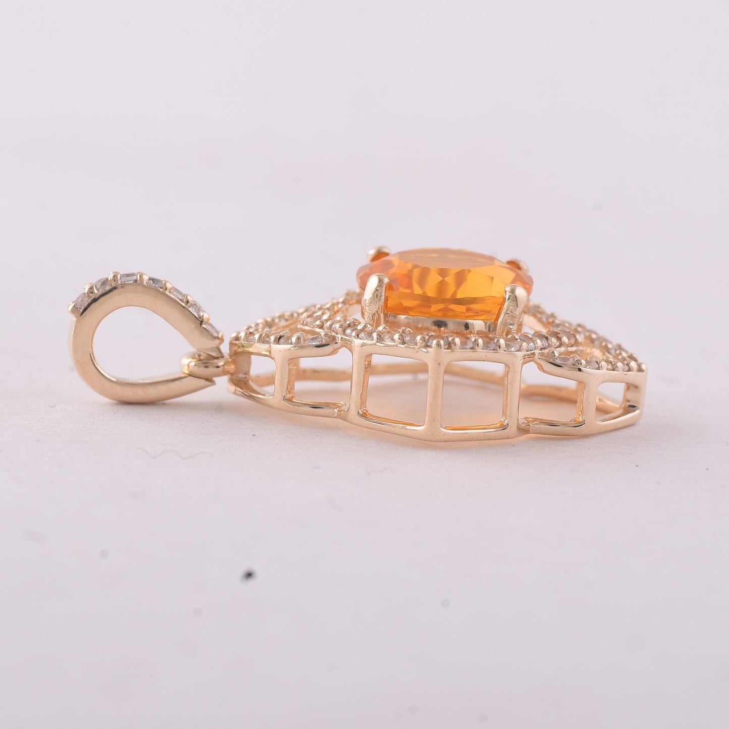 1.04 Ct Round Br.Opal 9K Gold Pendant