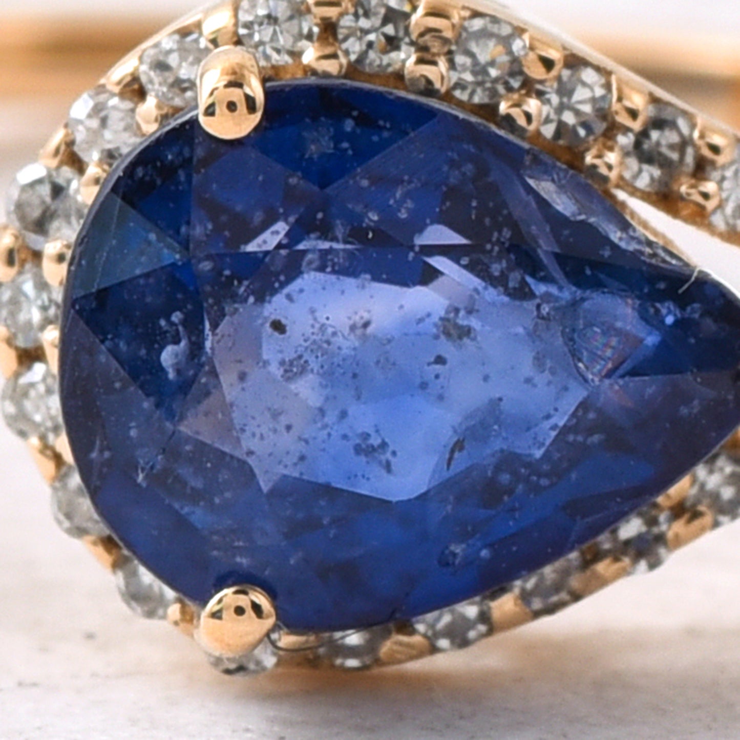 1.56 Ct Pear Mixed Cut Natural Sapphire 14K Gold Ring
