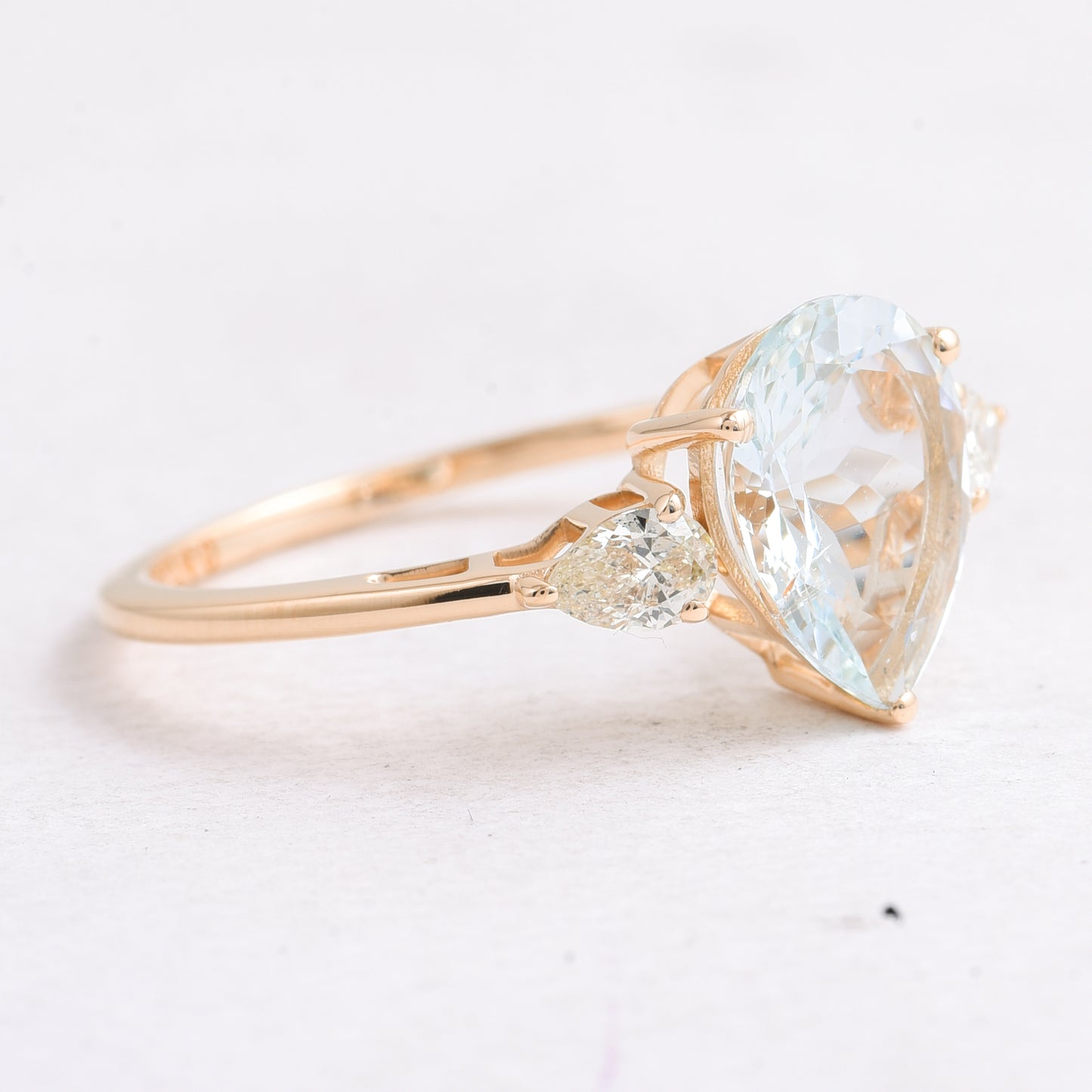 2.81 Ct Pear Mixed Cut Natural Aquamarine 14K Gold Ring