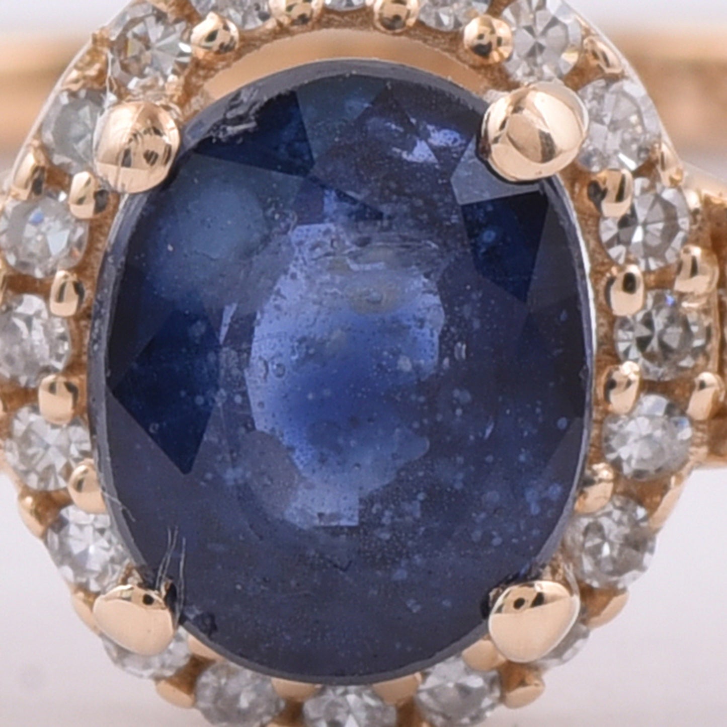 1.33 Ct Oval Natural Sapphire 14K Gold Ring