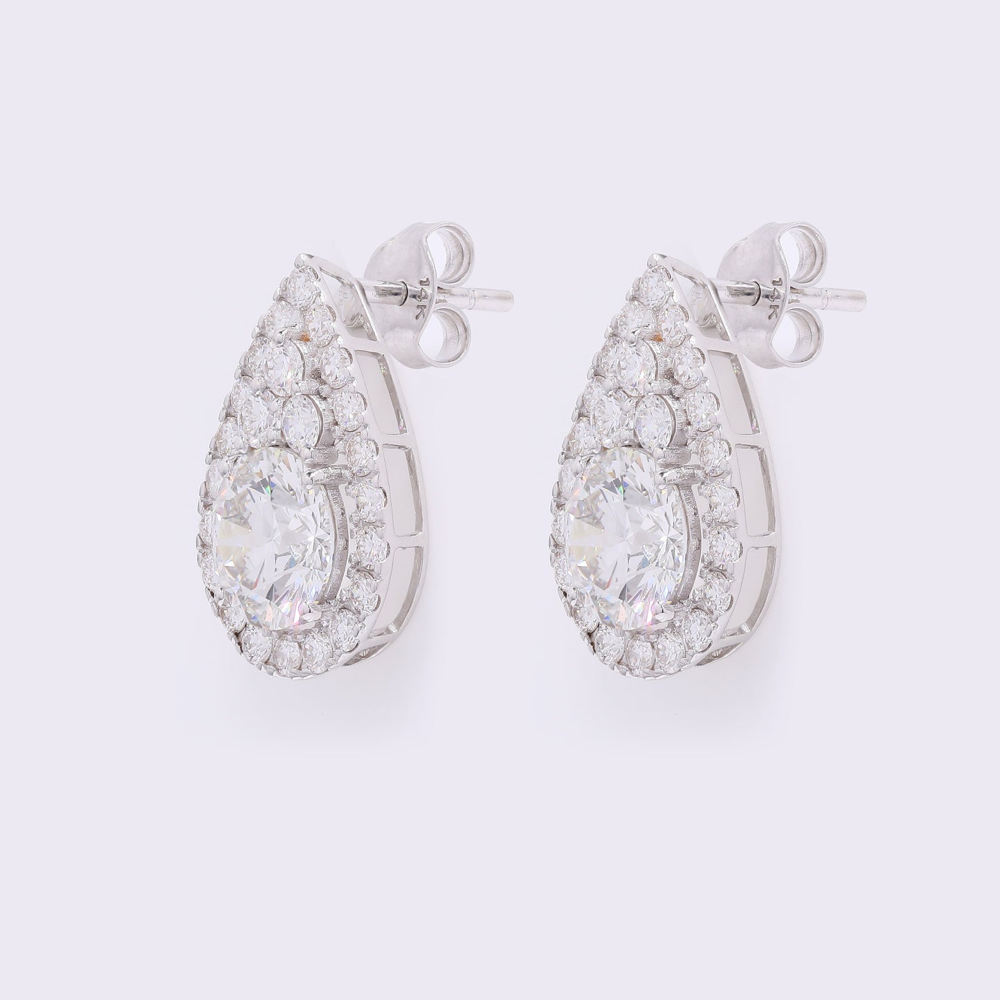 4.87 Carats Lab Grown Diamond 14K Gold Earrings