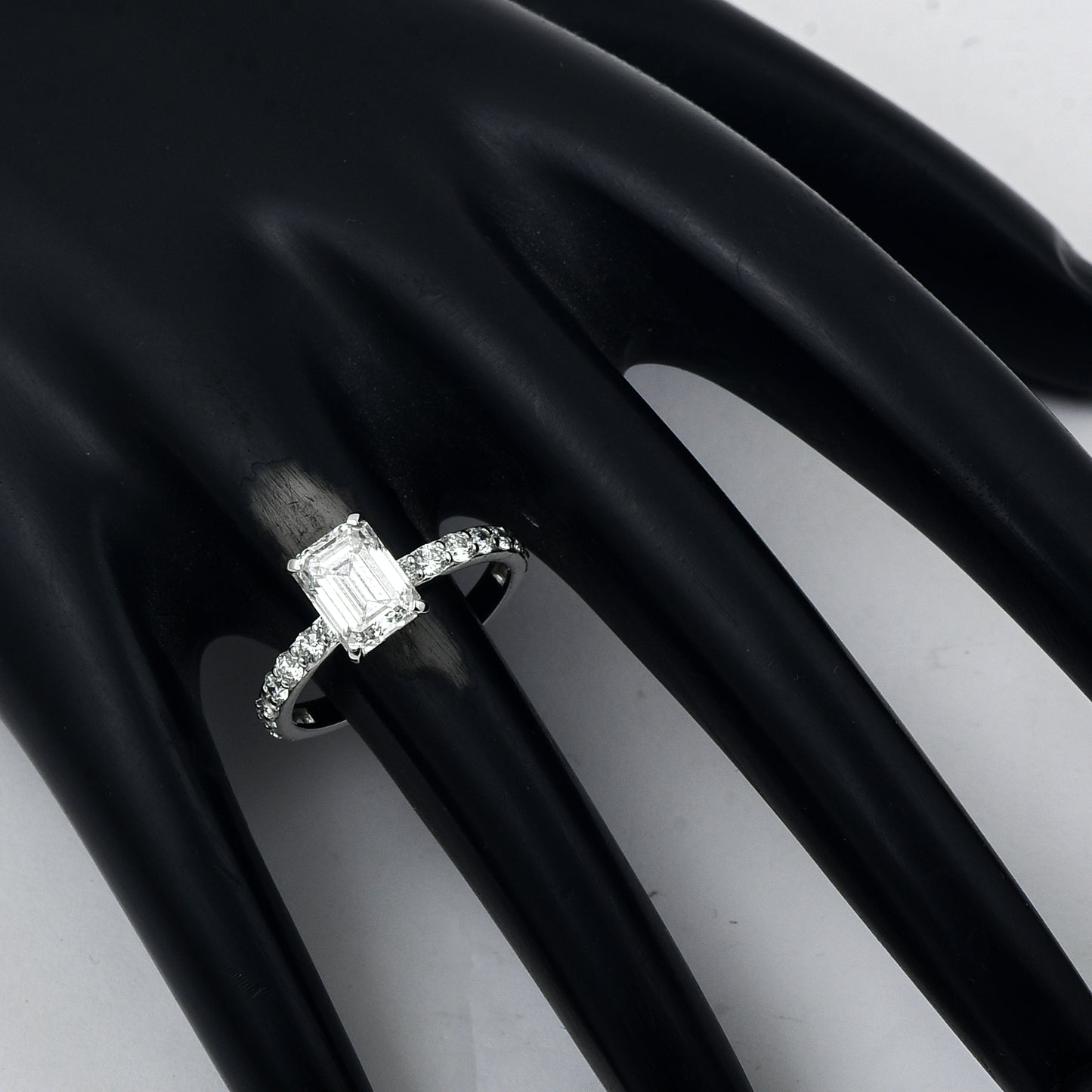 2.50 Carats Lab Grown Diamond 14K Gold Ring