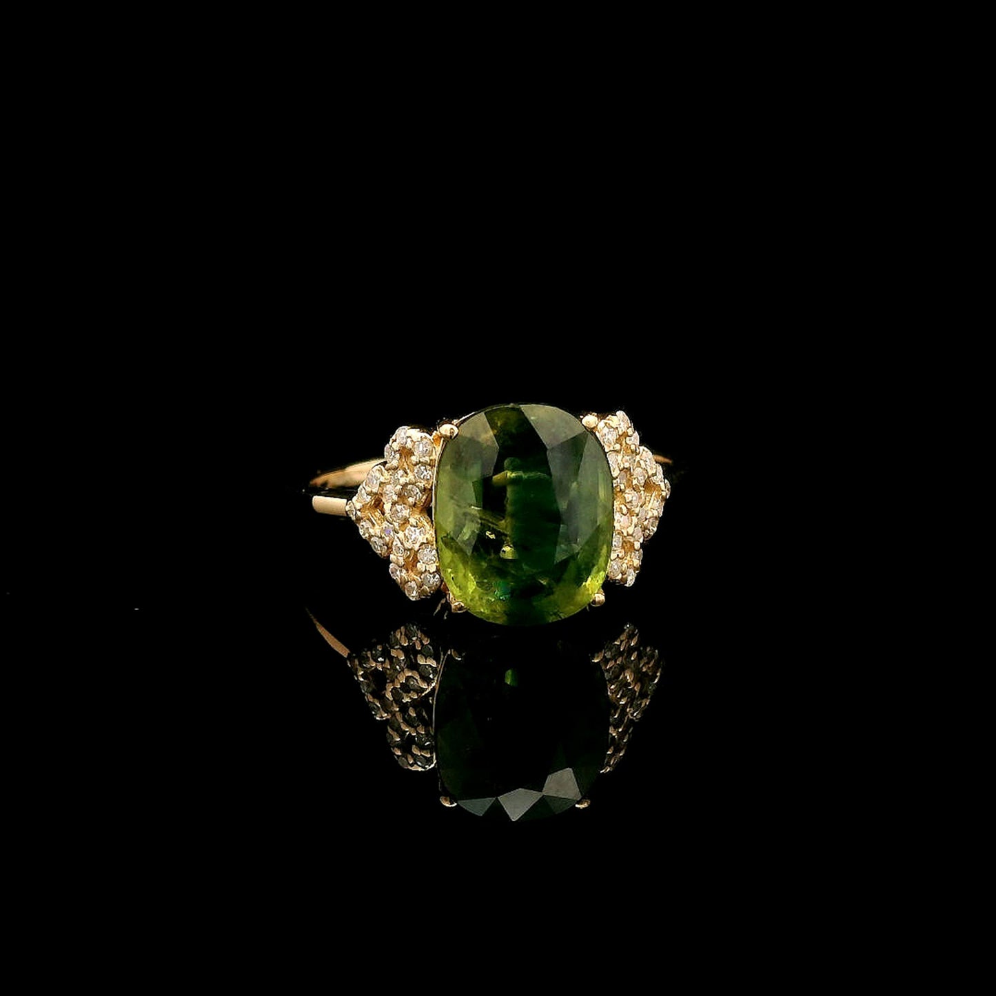3.84 Ct Cushion Mixed Cut Natural Bi-Coloured Sapphire 14K Gold Ring