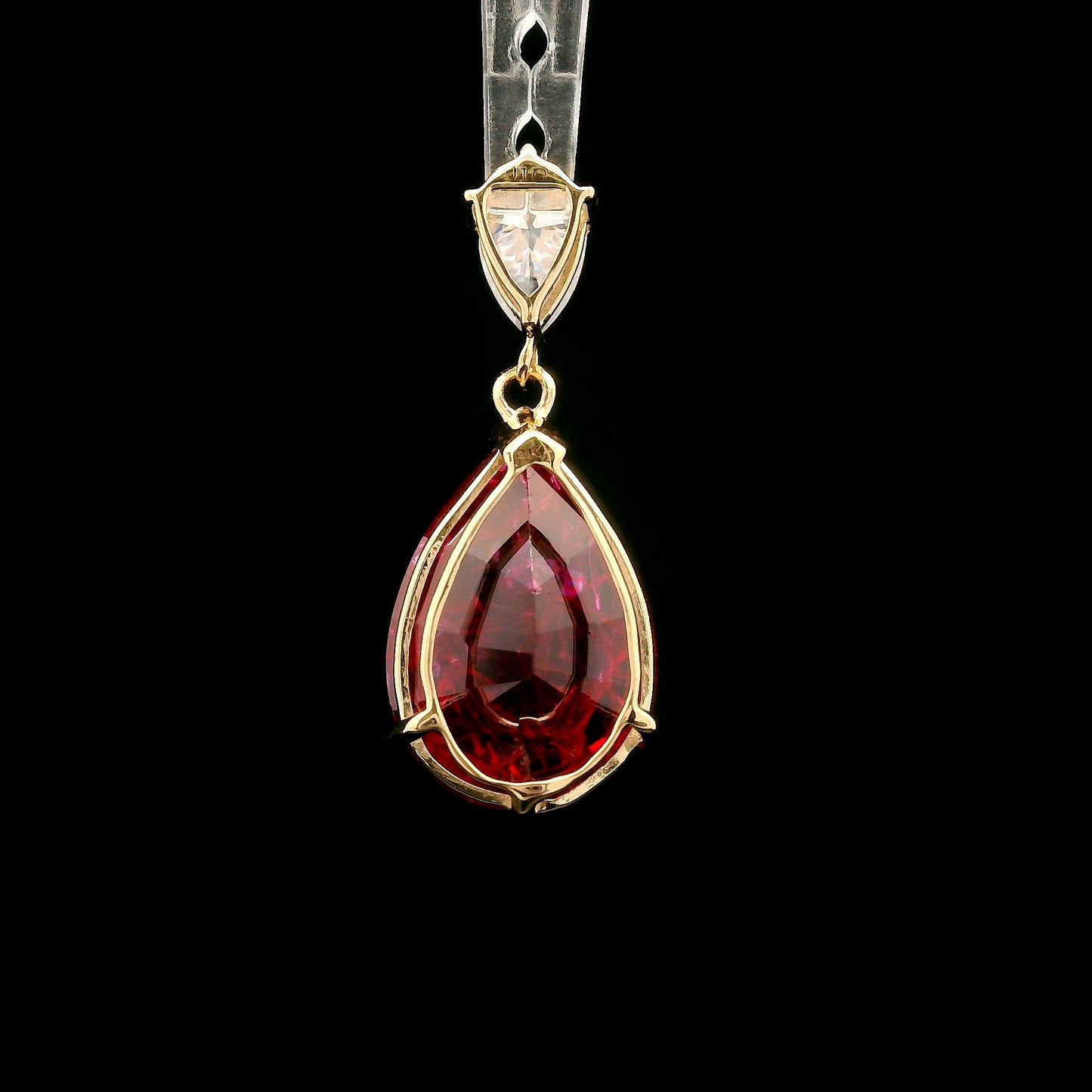 8.13 Ct Pear Mixed Cut Lab Grown Ruby 14K Gold Pendant