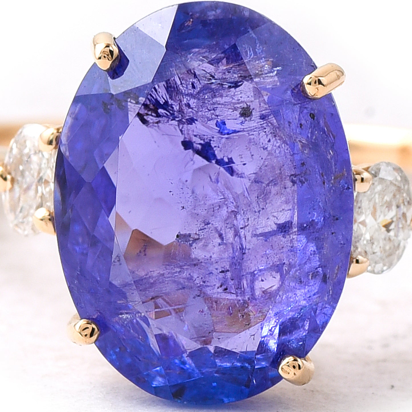 4.60 Ct Oval Tanzanite 14K Gold Ring