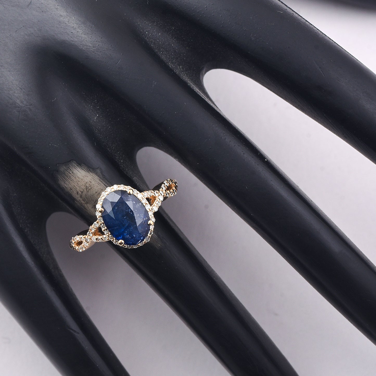 2.51 Ct Oval Mixed Cut Natural Sapphire 14K Gold Ring