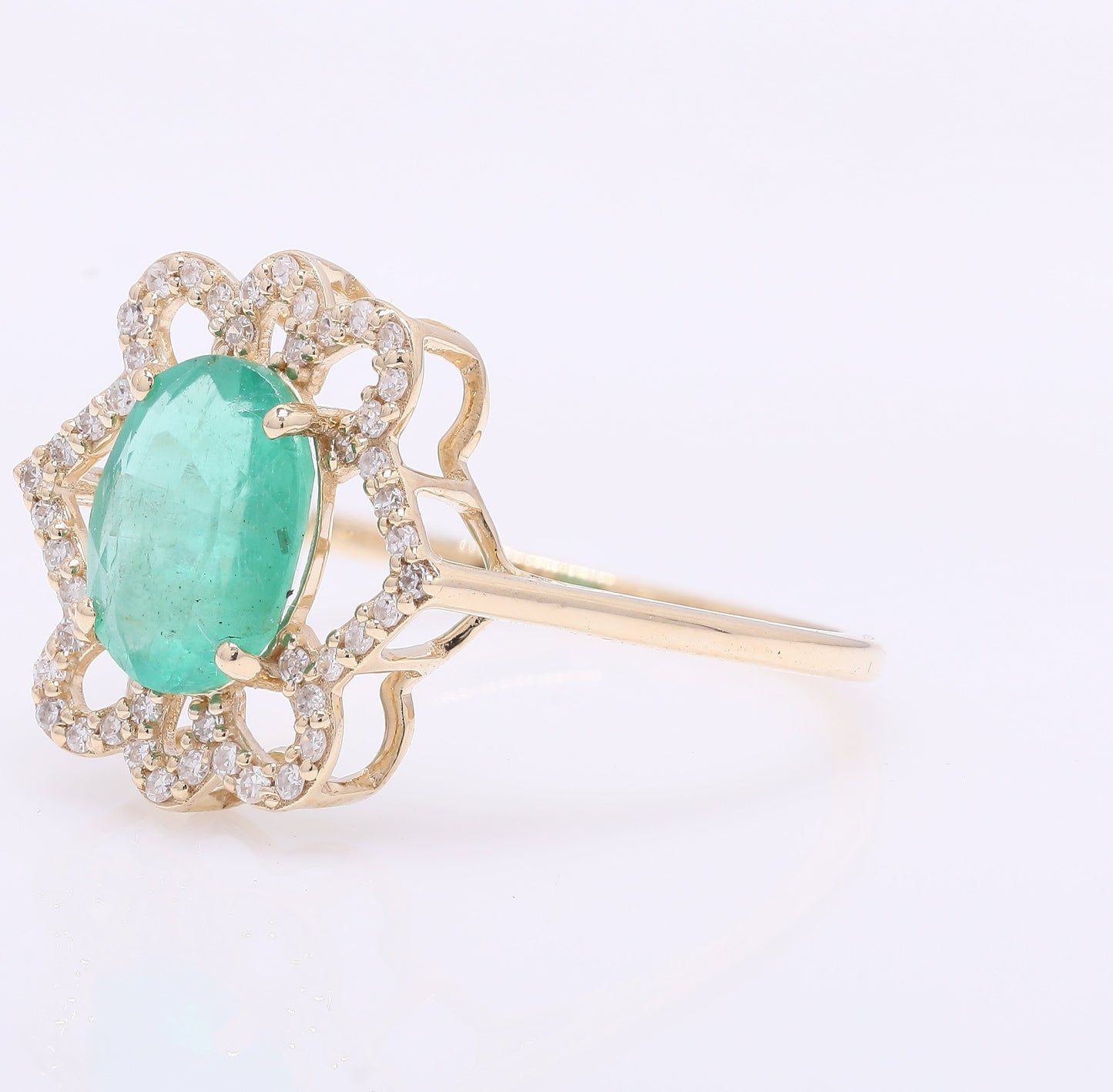 1.59 Ct Oval Mixed Cut Natural Emerald 14K Gold Ring