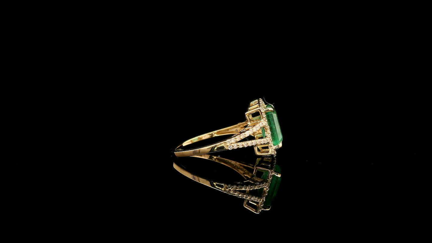 2.30 Ct Octagon Natural Emerald 14K Gold Ring