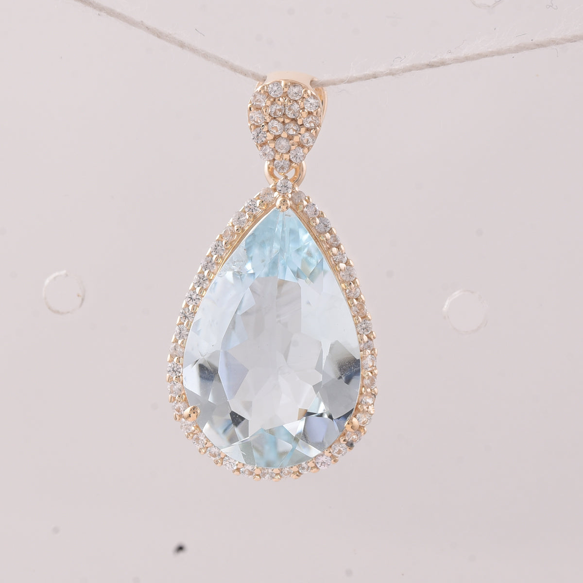 4.01 Ct Pear Aquamarine 9K Gold Pendant