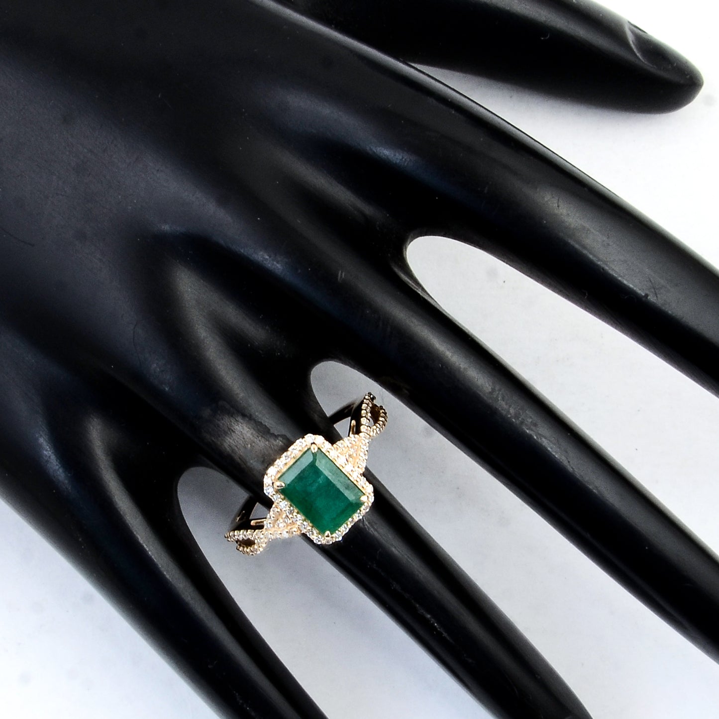 1.91 Ct Emerald Cut Natural Beryl Emerald 14K Gold Ring
