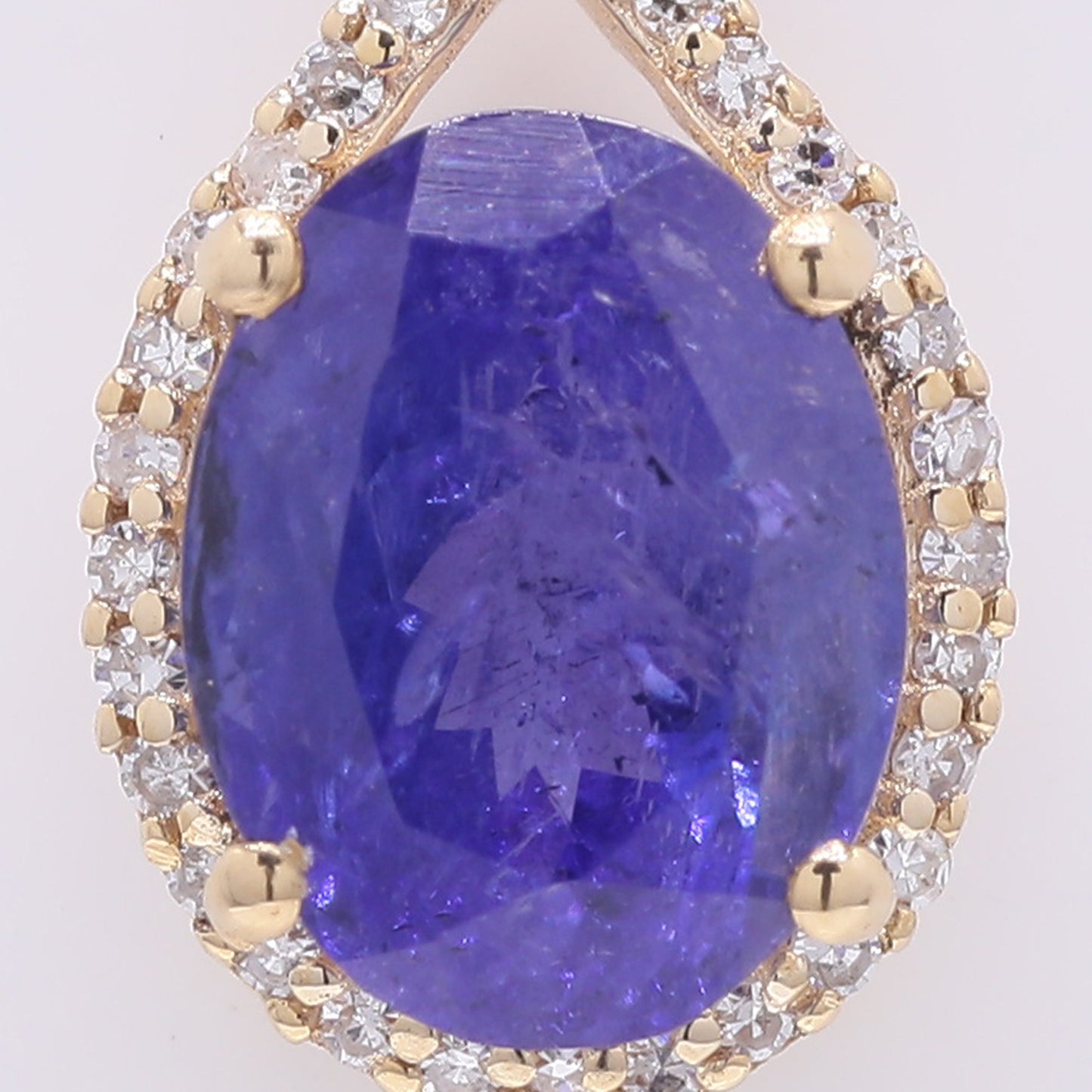 2.64 Ct Oval Mixed Cut Natural Tanzanite 14K Gold Pendant