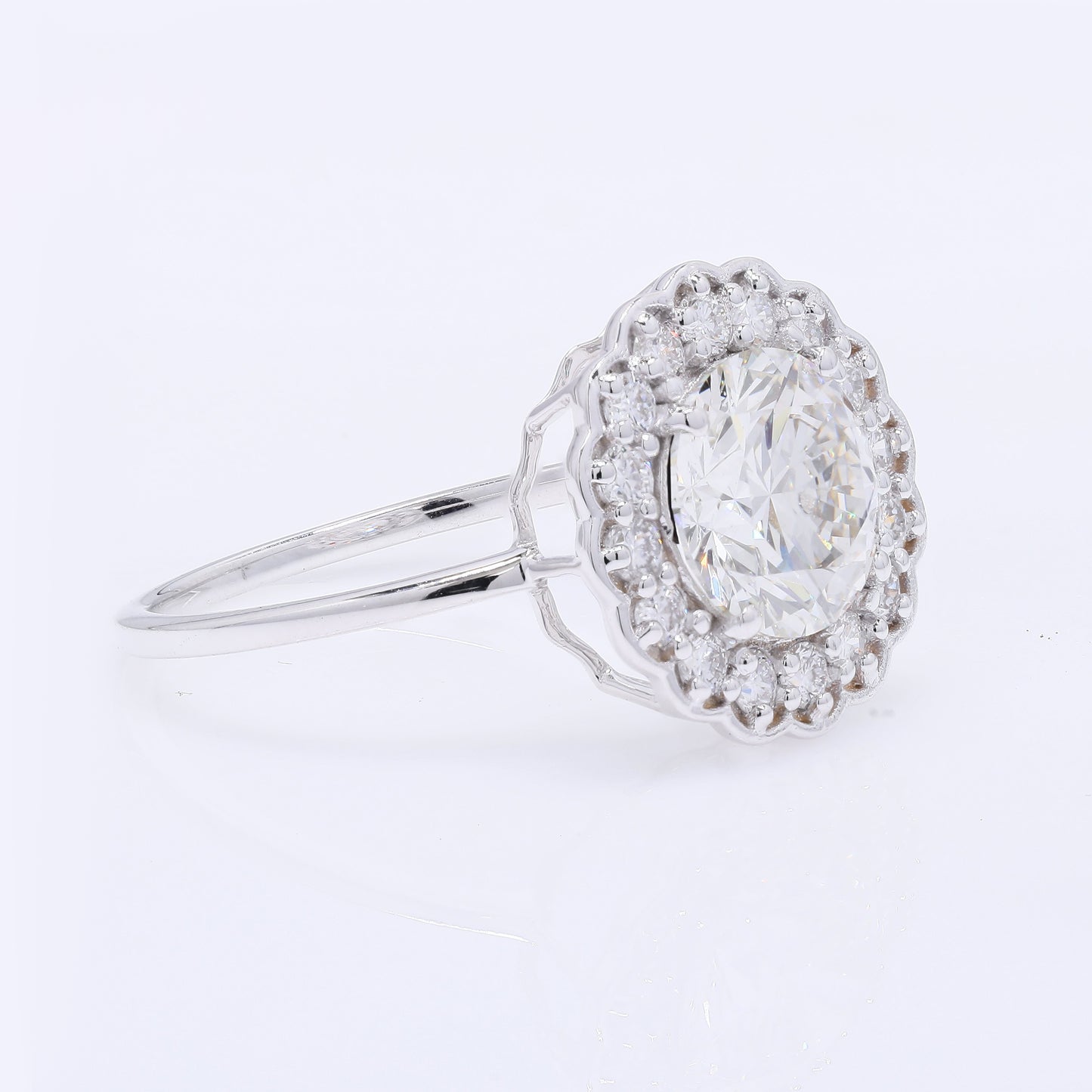 2.43 Carats Lab Grown Diamond 14K Gold Ring