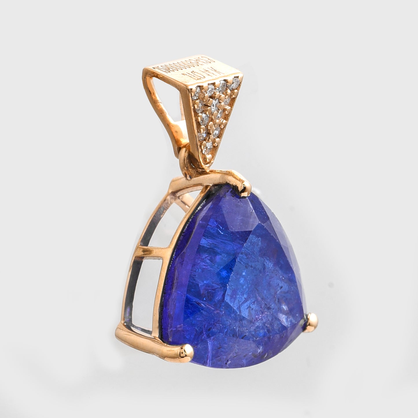 6.34 Ct Triangle Mixed Cut Natural Tanzanite 14K Gold Pendant
